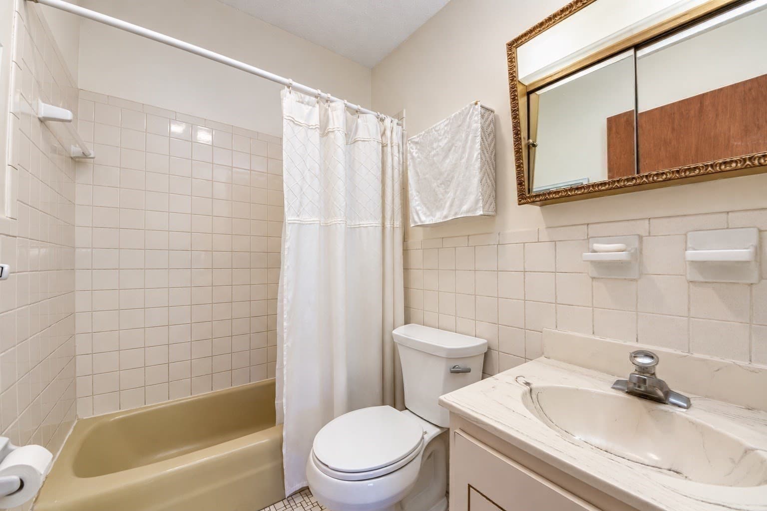 Condominium at 440 North Ave # 71, Haverhill MA 01830, photo 34 of 35