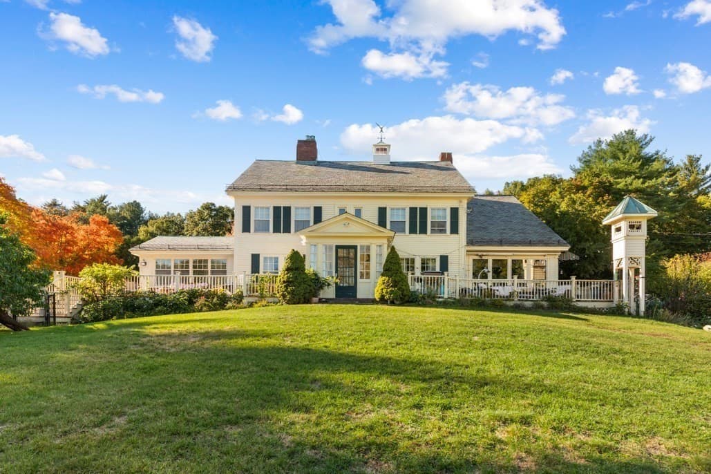 Single Family Residence at 50 Chestnut St, Lynnfield MA 01940, photo 32 of 42