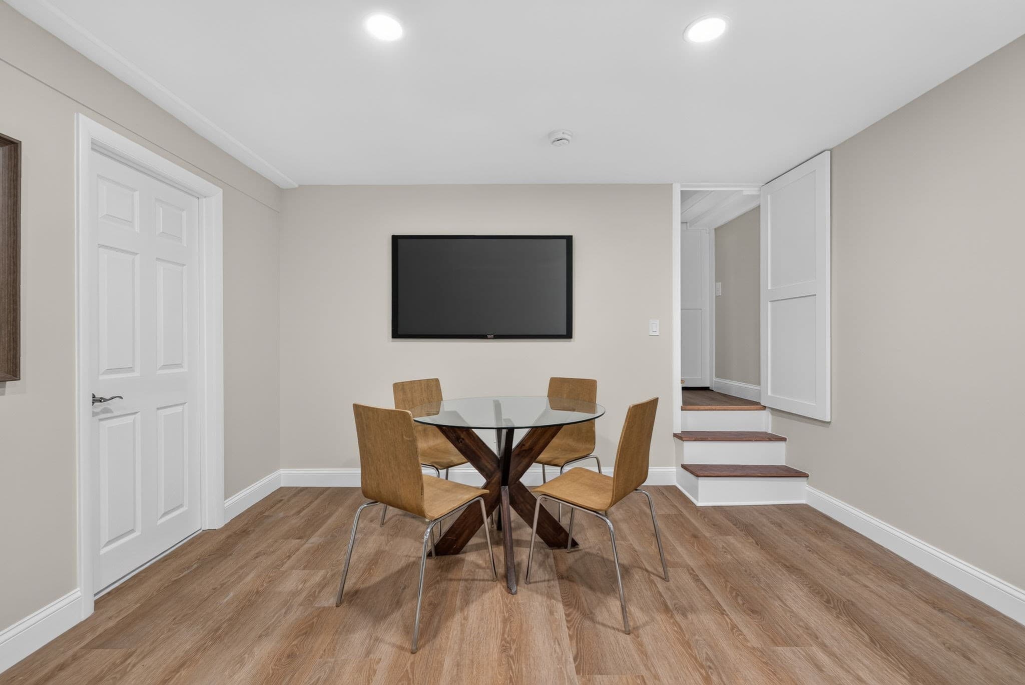 Single Family Residence at 316 Old Westford Rd, Chelmsford MA 01824, photo 13 of 37