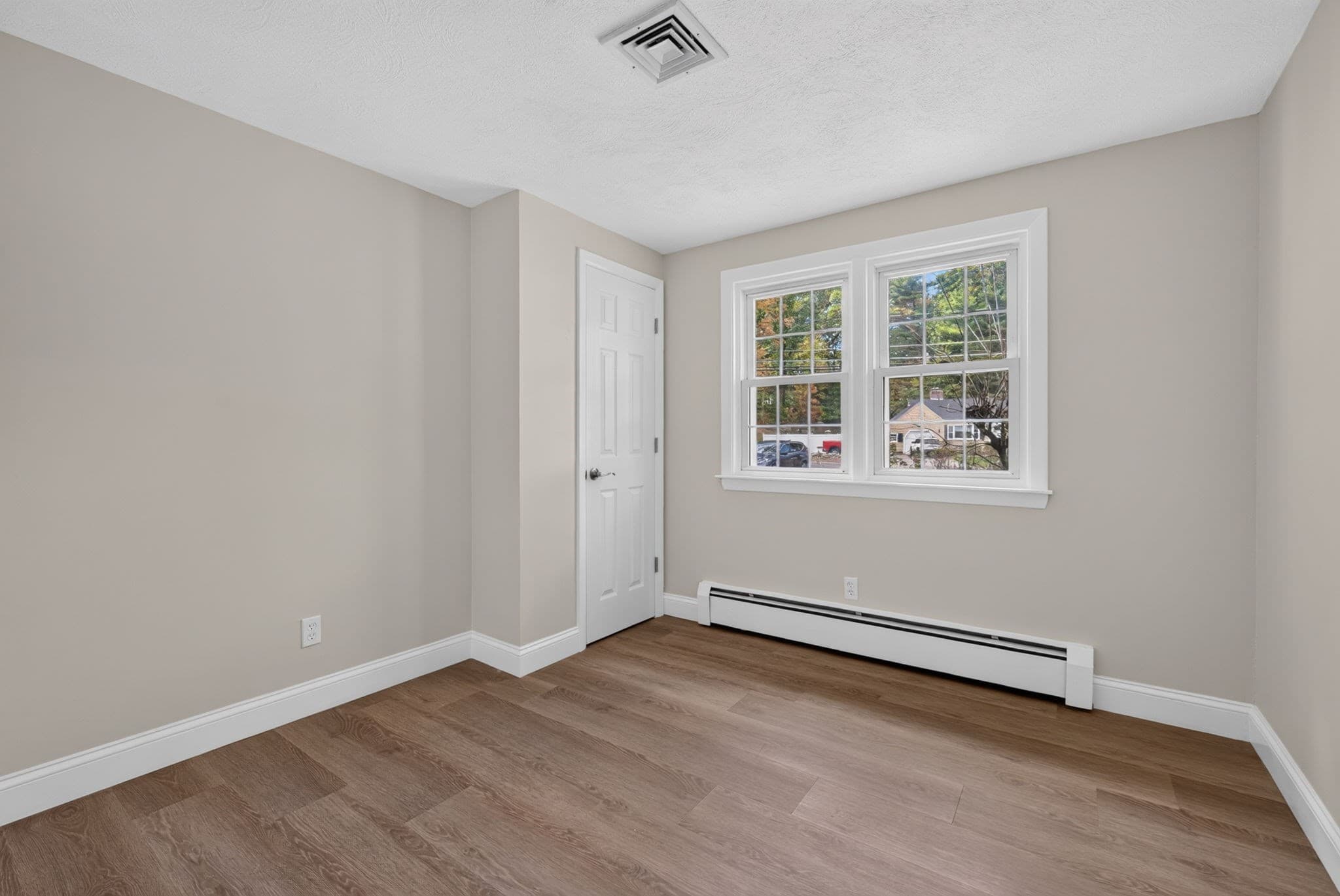 Single Family Residence at 316 Old Westford Rd, Chelmsford MA 01824, photo 20 of 37