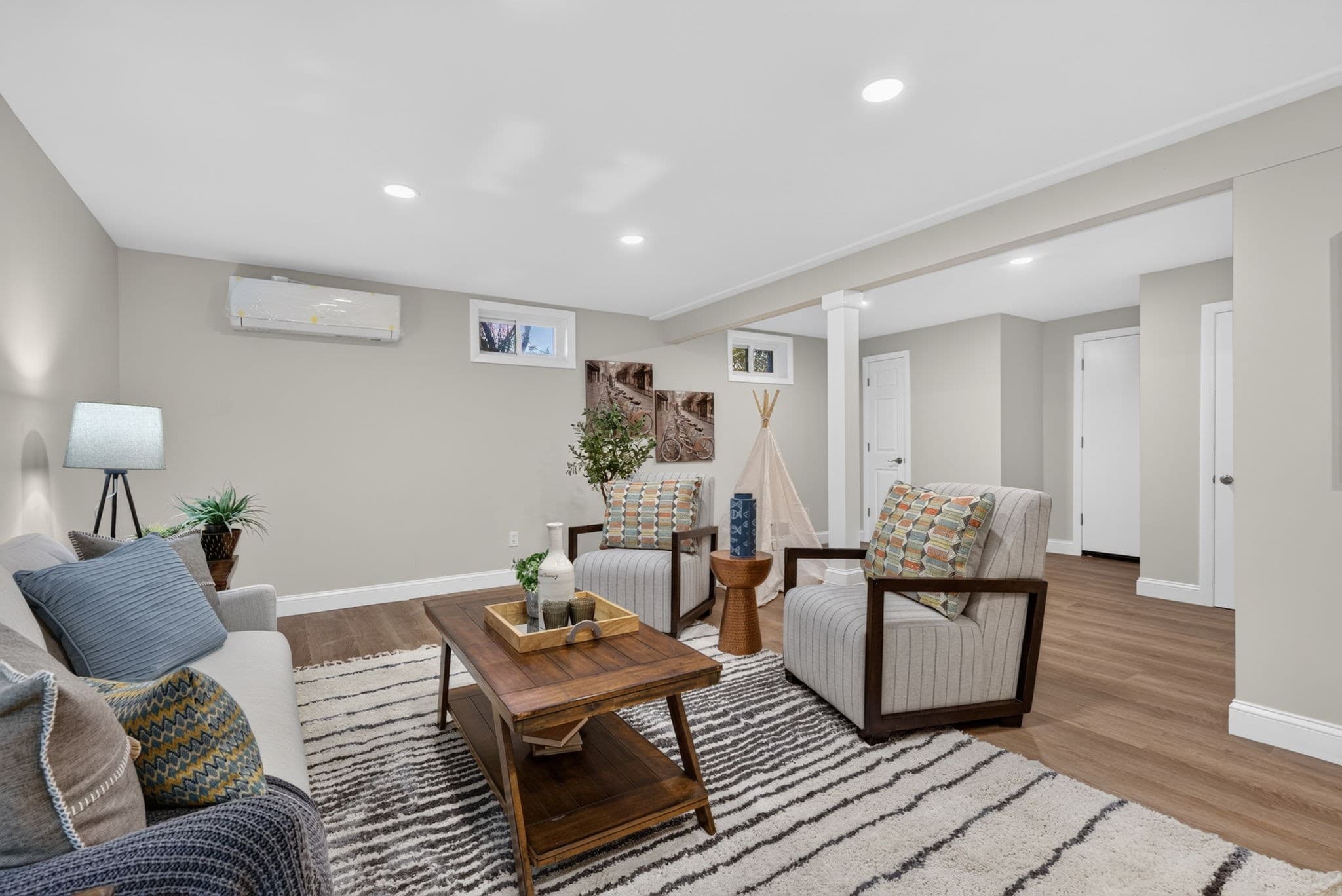 Single Family Residence at 316 Old Westford Rd, Chelmsford MA 01824, photo 9 of 37