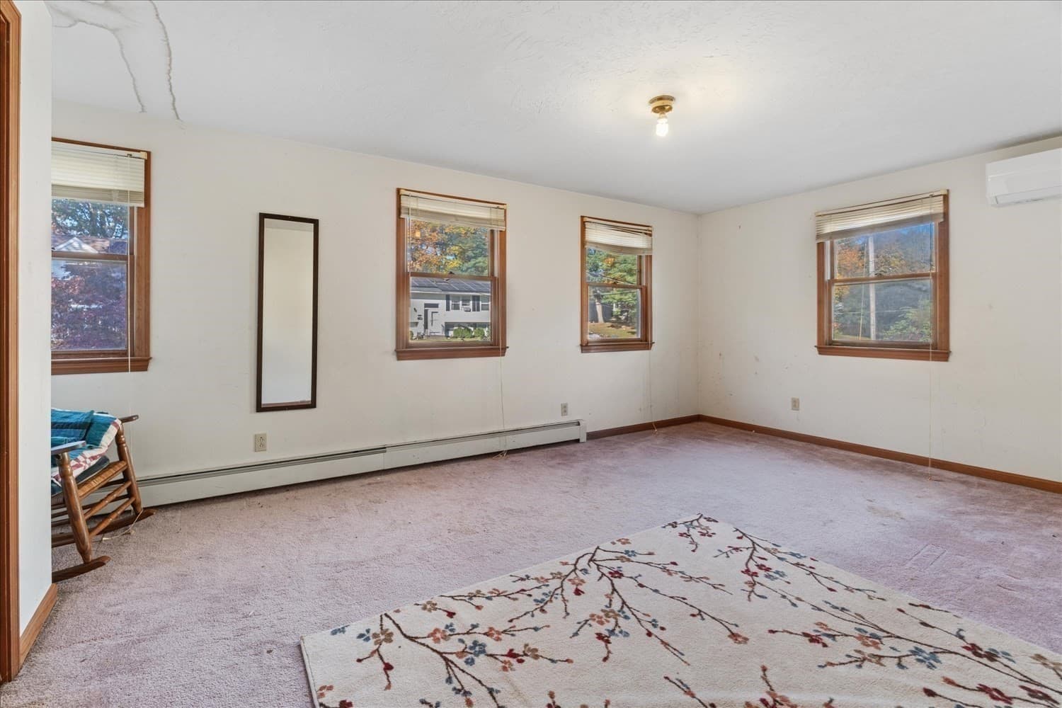 Single Family Residence at 59 Iroquois Street, Worcester MA 01602, photo 16 of 32