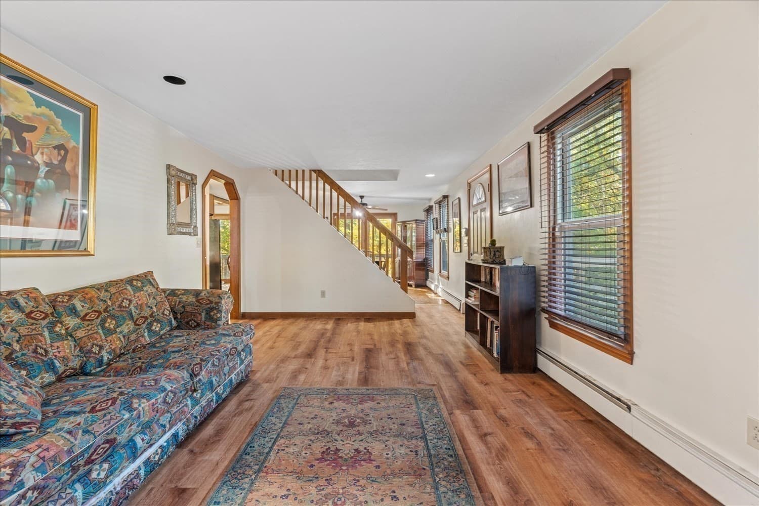 Single Family Residence at 59 Iroquois Street, Worcester MA 01602, photo 5 of 32