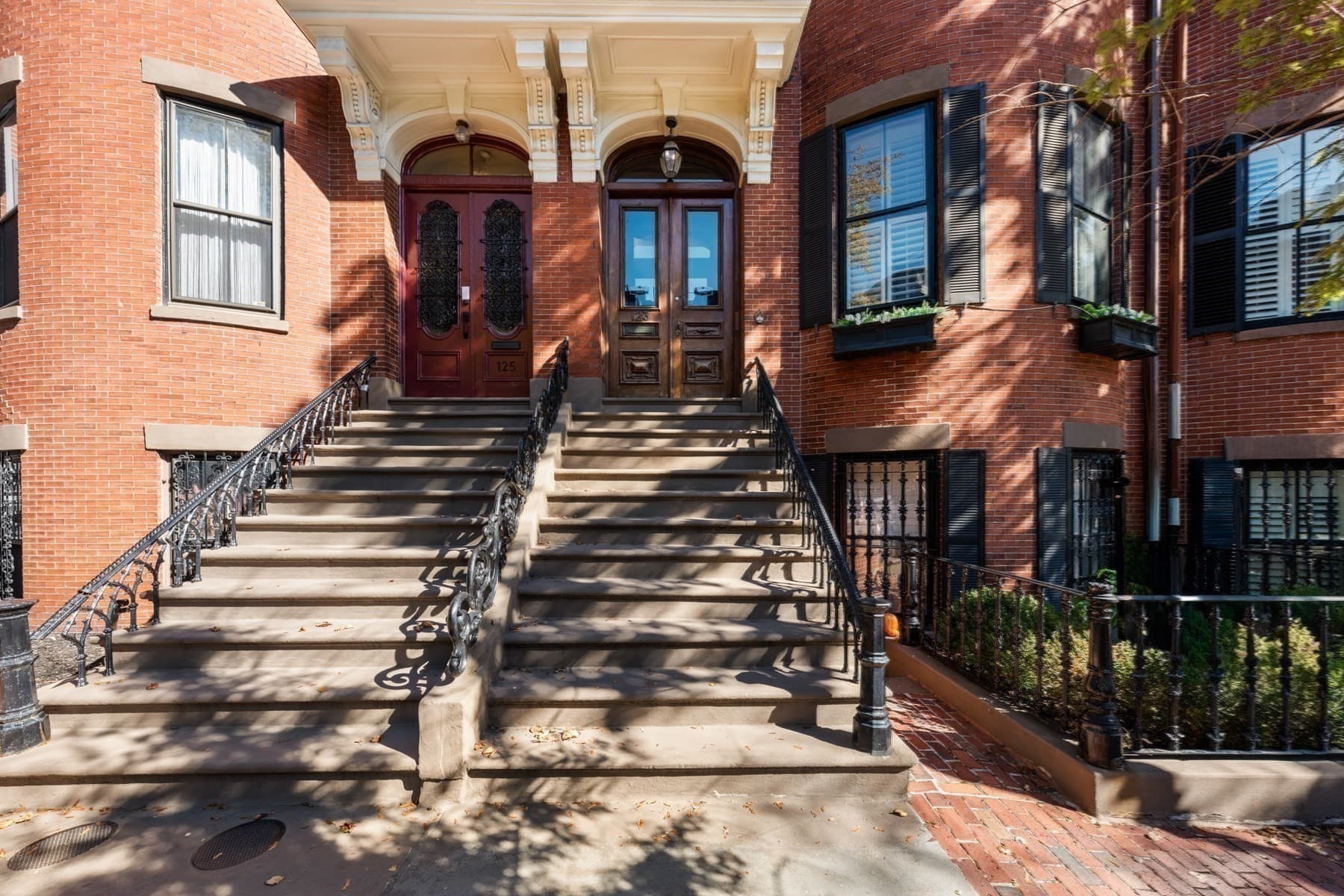 Condominium at 123 W Newton Street # 1, Boston MA 02118, photo 34 of 40