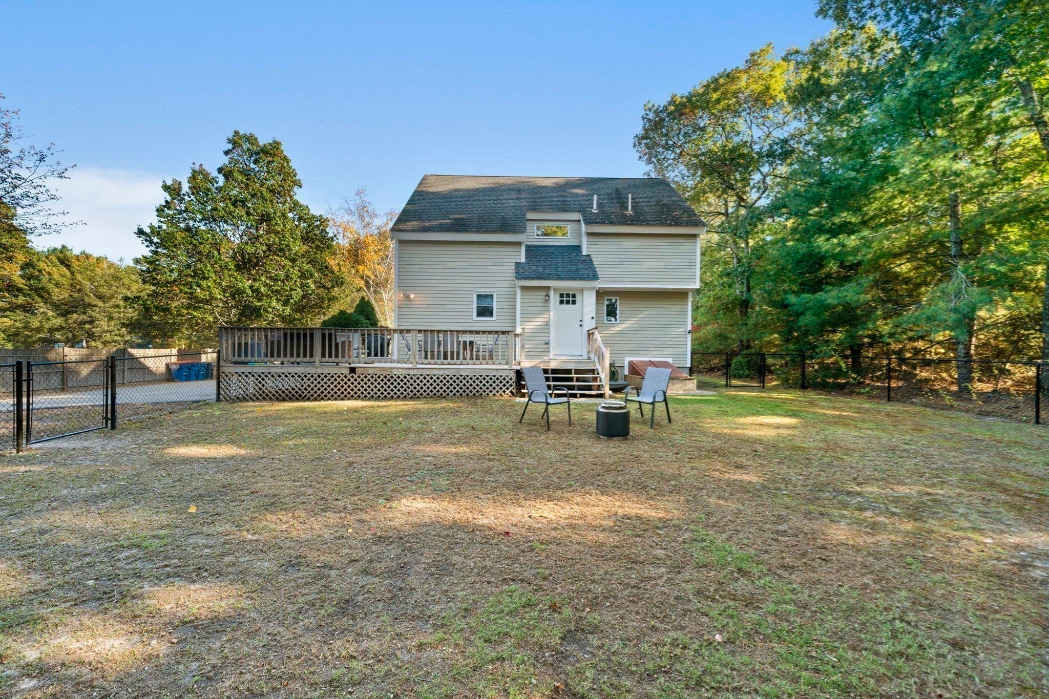 Single Family Residence at 10 Spectacle Pond Terrace, Wareham MA 02538, photo 27 of 38