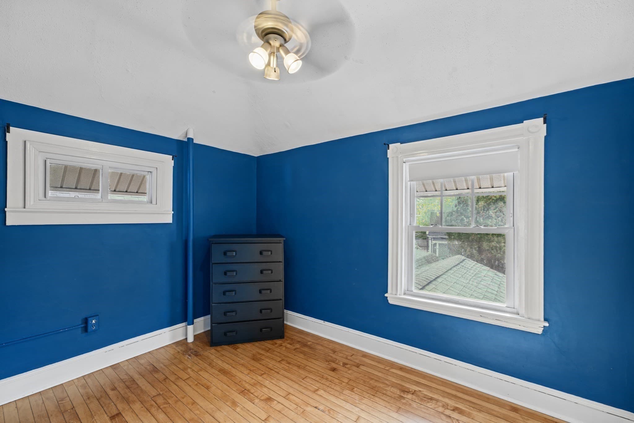 Single Family Residence at 194 Clinton St, New Bedford MA 02740, photo 26 of 33