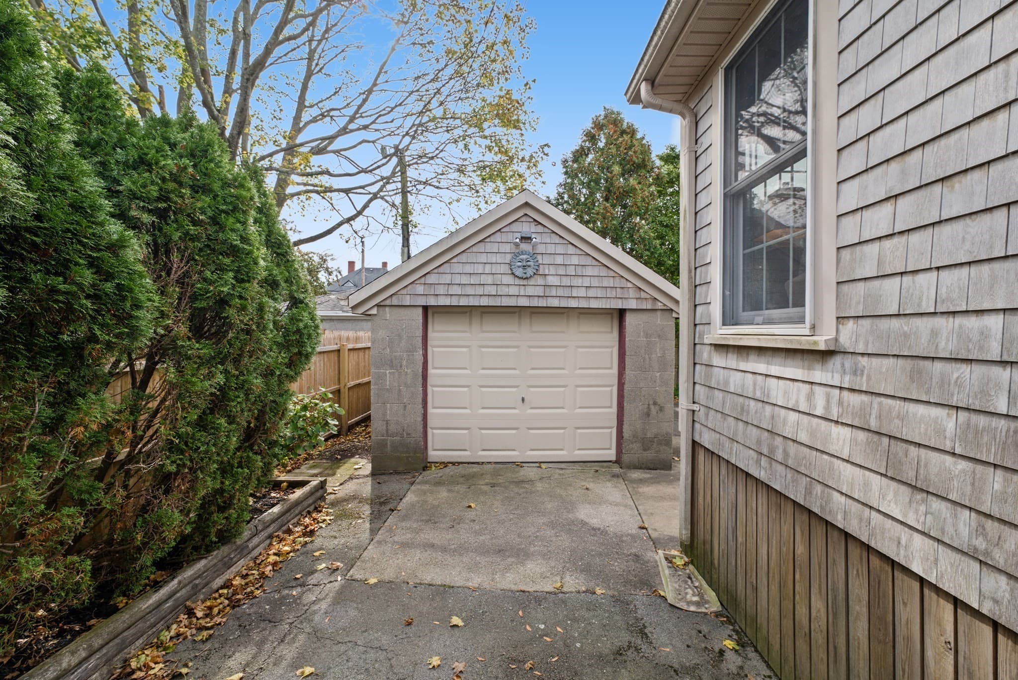 Single Family Residence at 194 Clinton St, New Bedford MA 02740, photo 33 of 33
