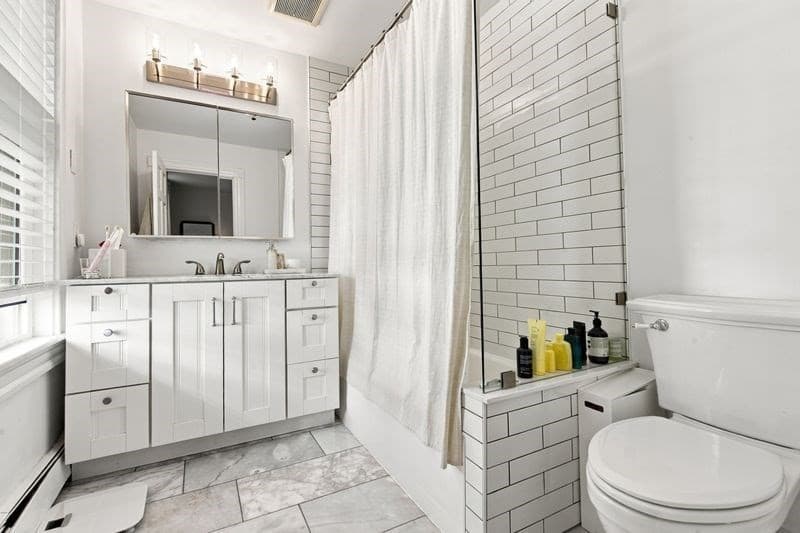 Condominium at 24 Albion Pl # 1, Boston MA 02129, photo 27 of 35