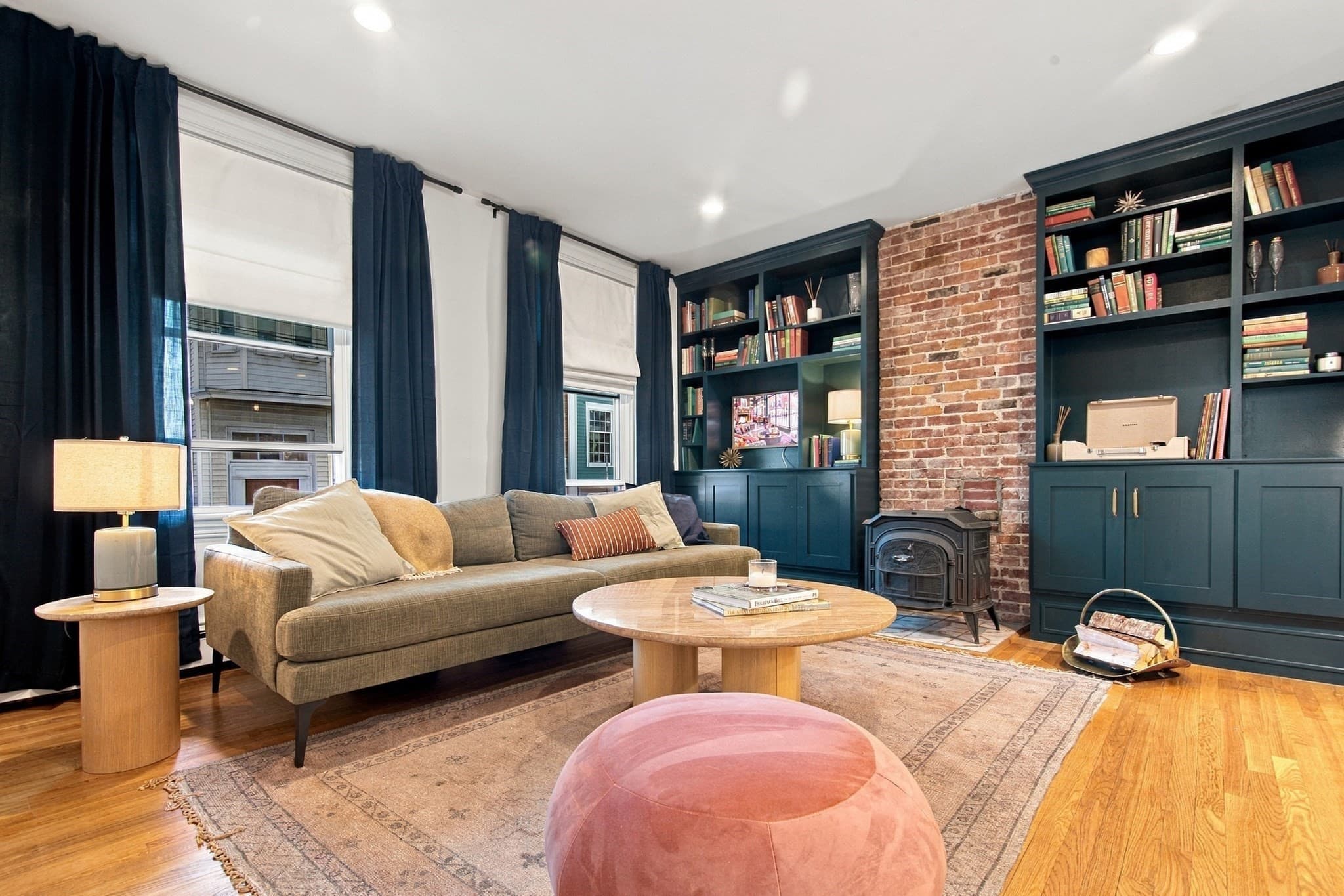 24 Albion Pl # 1, Boston MA 02129