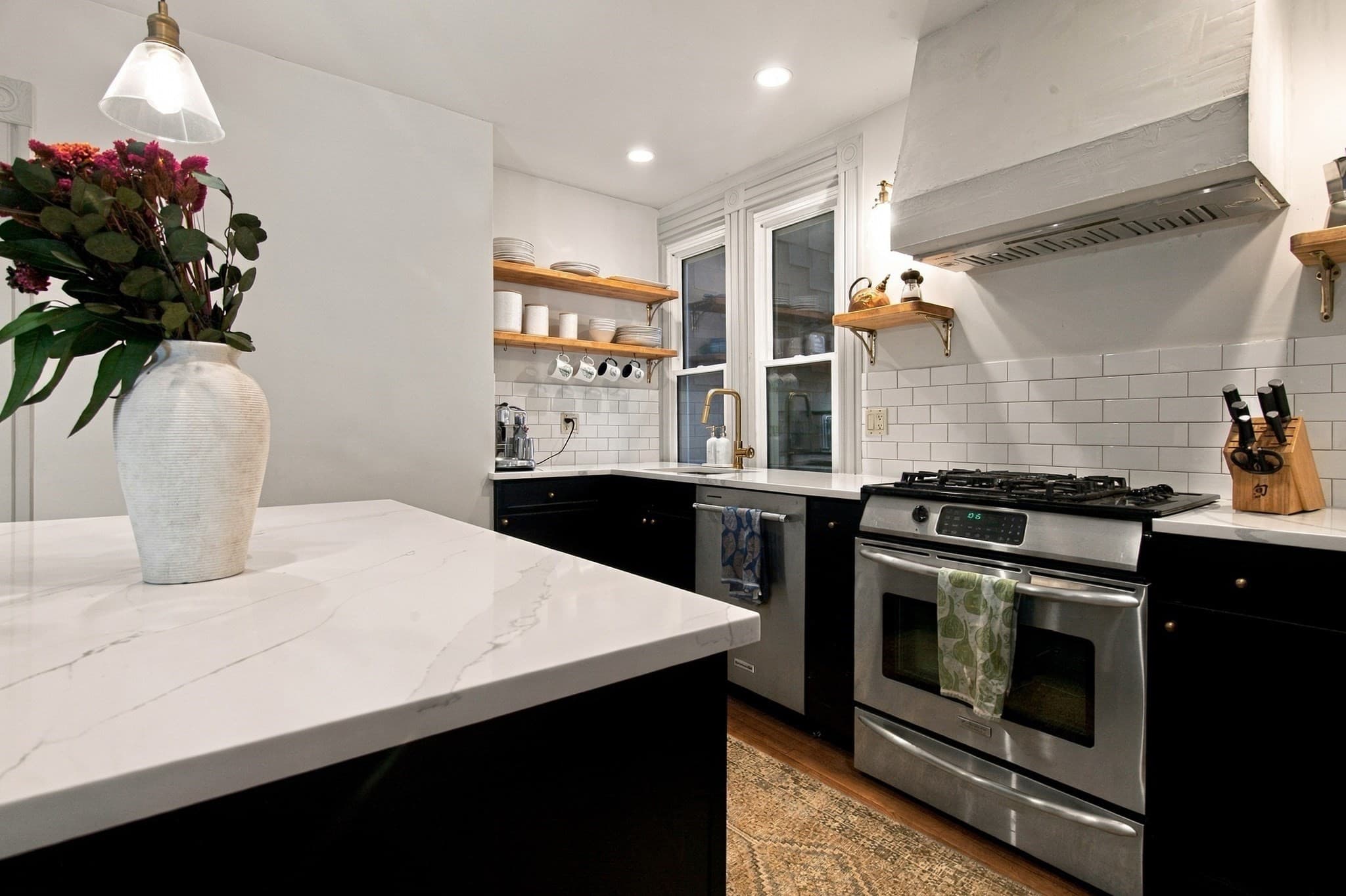 Condominium at 24 Albion Pl # 1, Boston MA 02129, photo 14 of 35