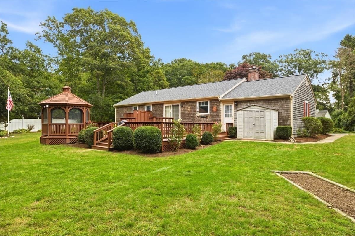 Single Family Residence at 21 Oxford Rd, Sandwich MA 02537, photo 32 of 40