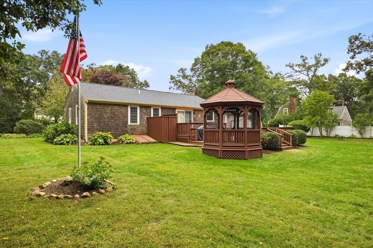 Single Family Residence at 21 Oxford Rd, Sandwich MA 02537, photo 34 of 40