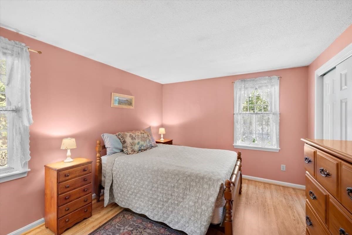 Single Family Residence at 21 Oxford Rd, Sandwich MA 02537, photo 15 of 40