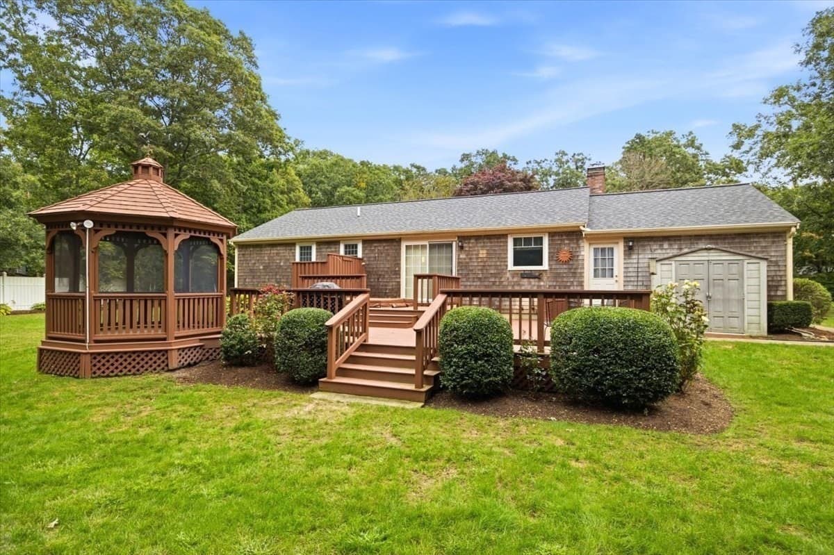 Single Family Residence at 21 Oxford Rd, Sandwich MA 02537, photo 31 of 40