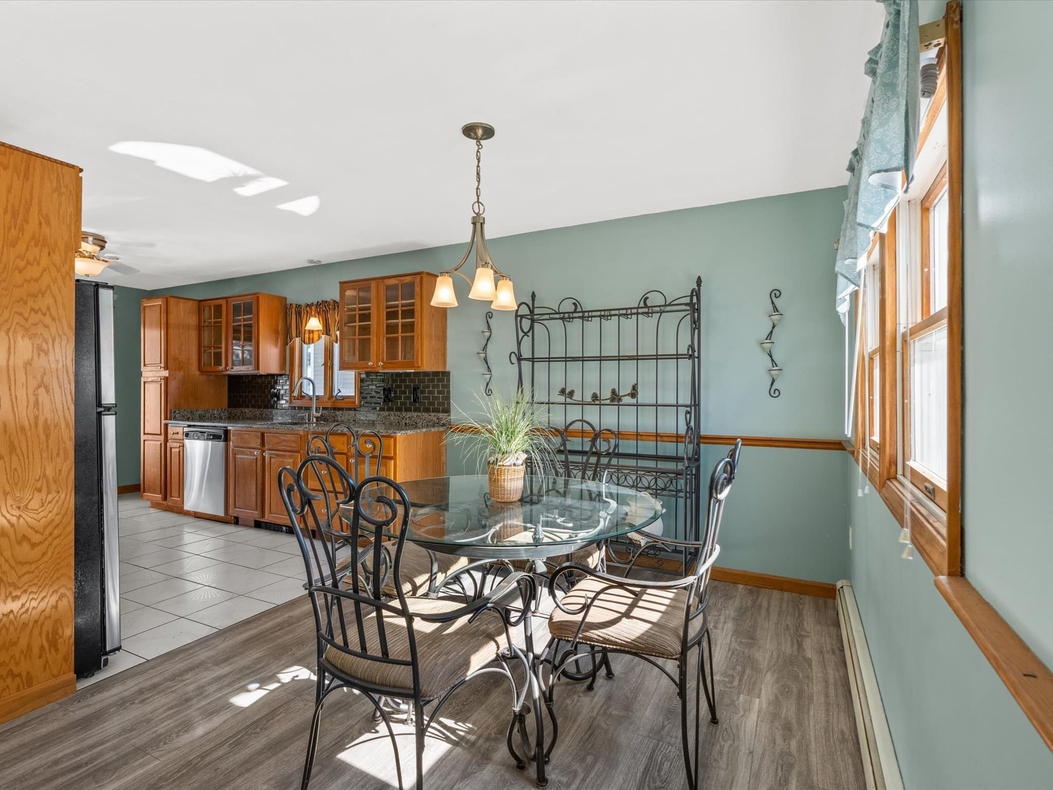 Single Family Residence at 7 Galavotti Ave, Wareham MA 02571, photo 7 of 27