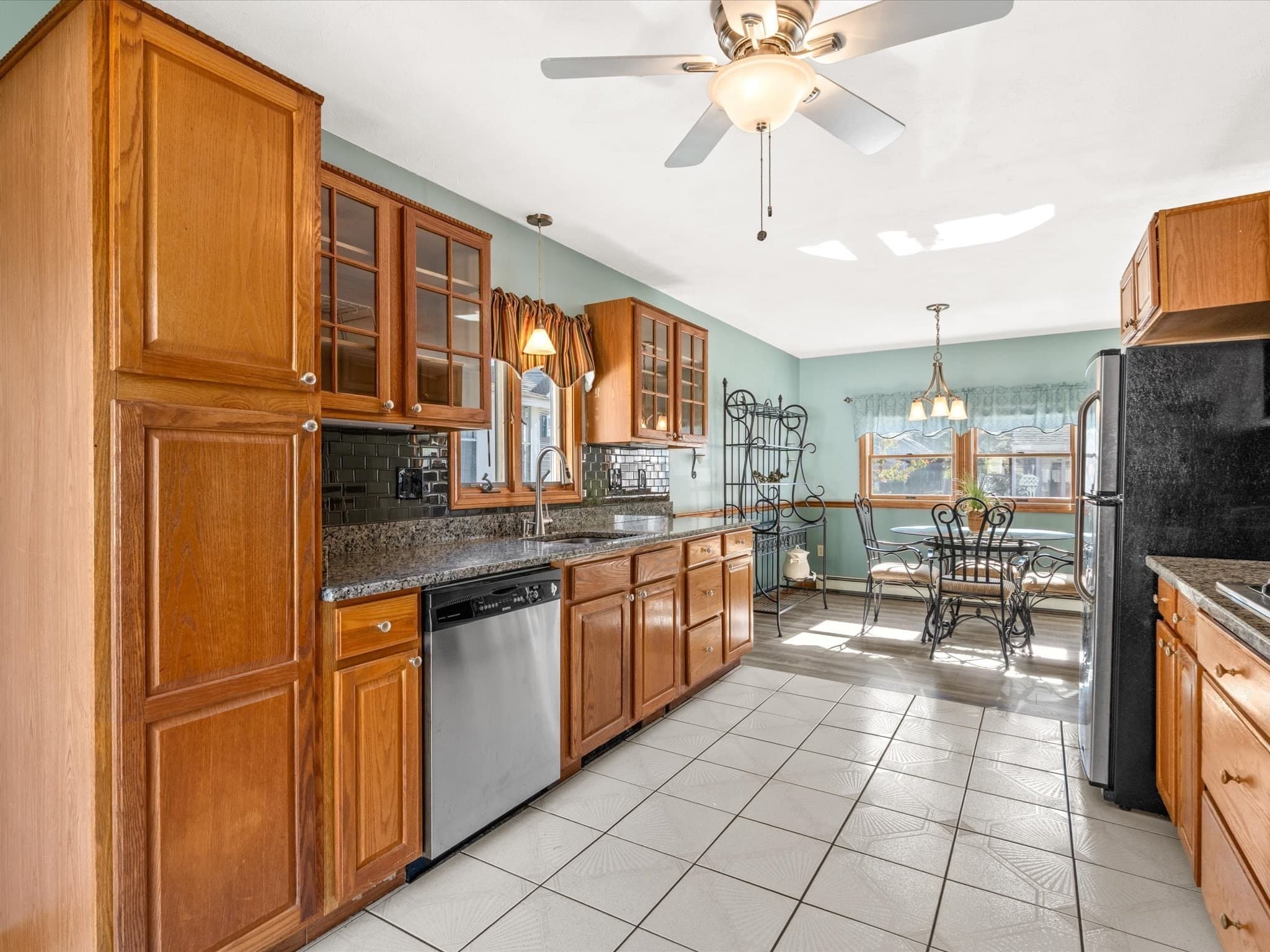 Single Family Residence at 7 Galavotti Ave, Wareham MA 02571, photo 5 of 27