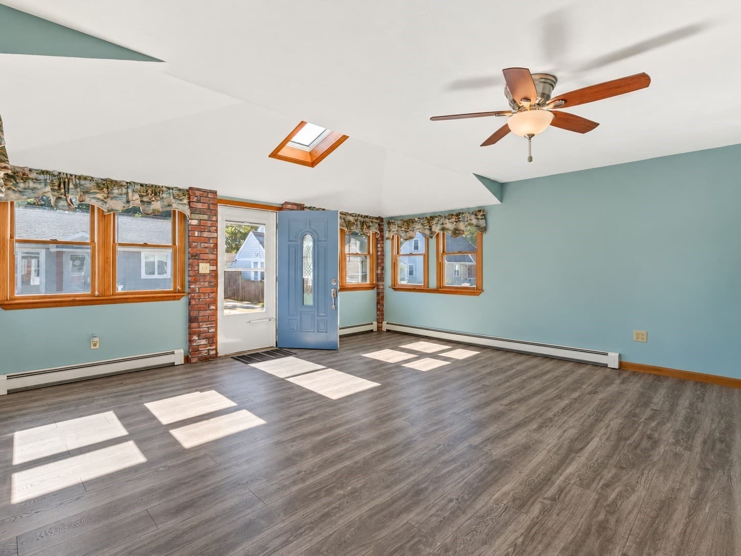 Single Family Residence at 7 Galavotti Ave, Wareham MA 02571, photo 10 of 27