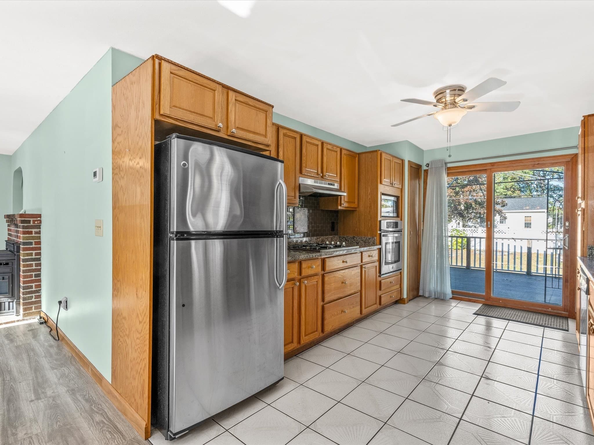 Single Family Residence at 7 Galavotti Ave, Wareham MA 02571, photo 4 of 27