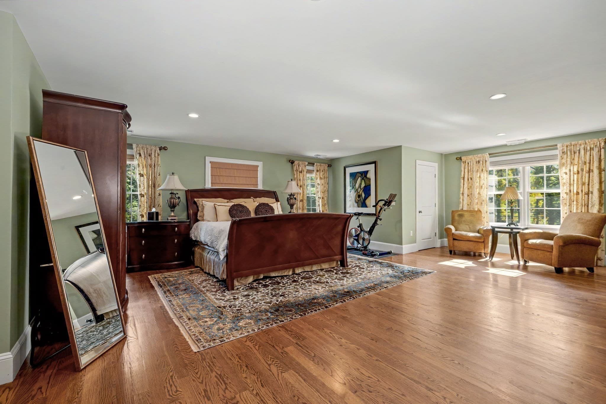Single Family Residence at 933 South St, Needham MA 02492, photo 19 of 38