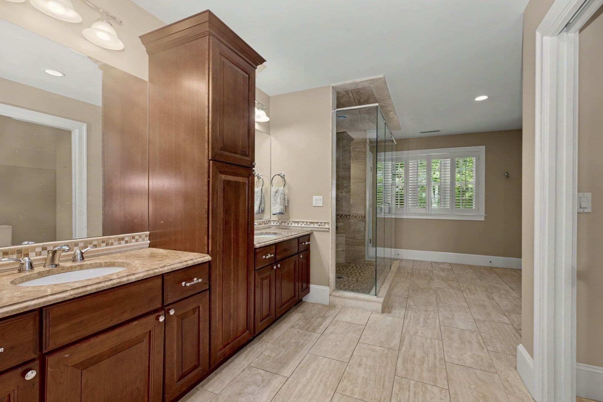 Single Family Residence at 933 South St, Needham MA 02492, photo 21 of 38