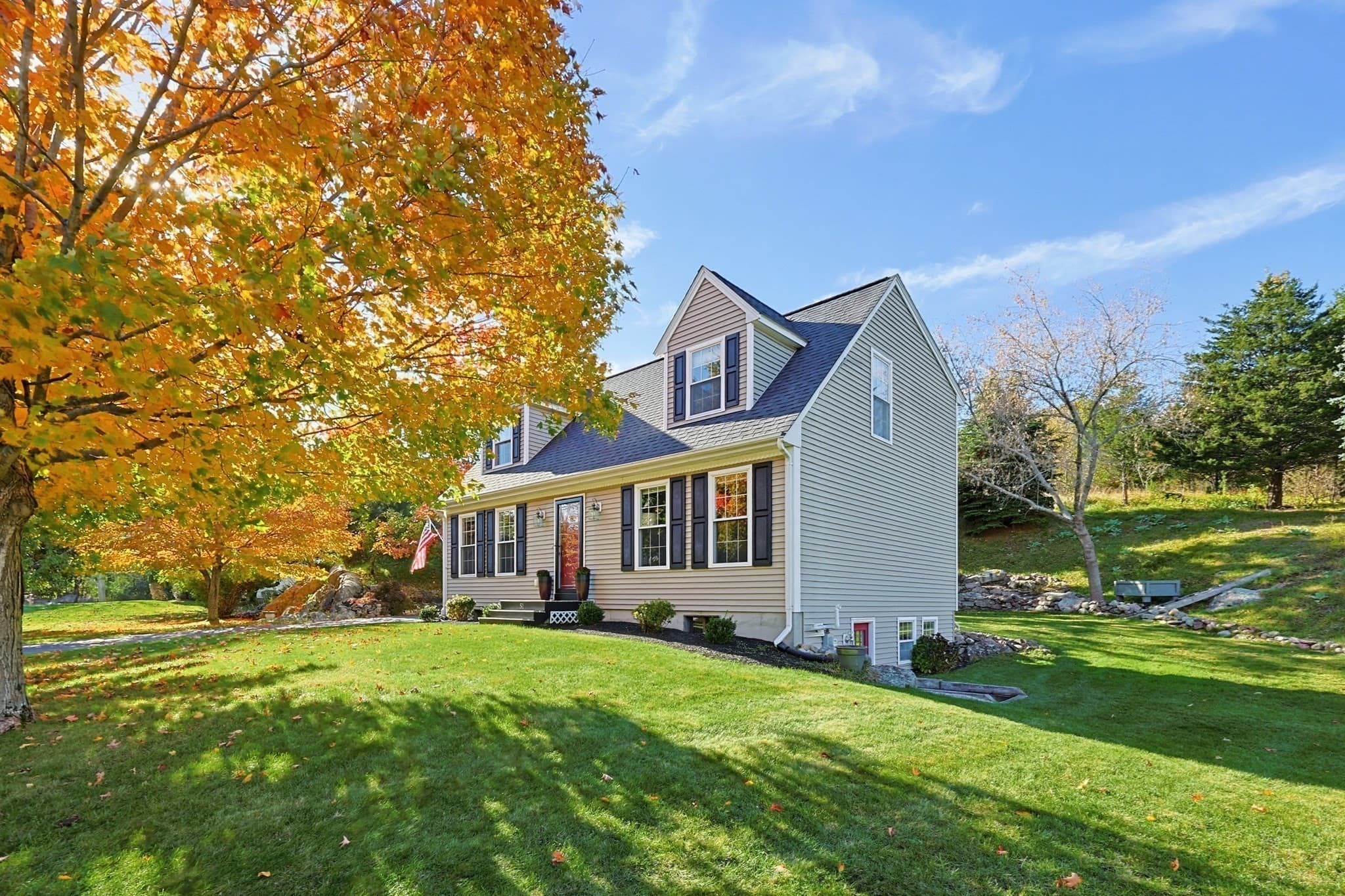 Single Family Residence at 51 Edmund H Nichols Rd, North Attleboro MA 02760, photo 35 of 42