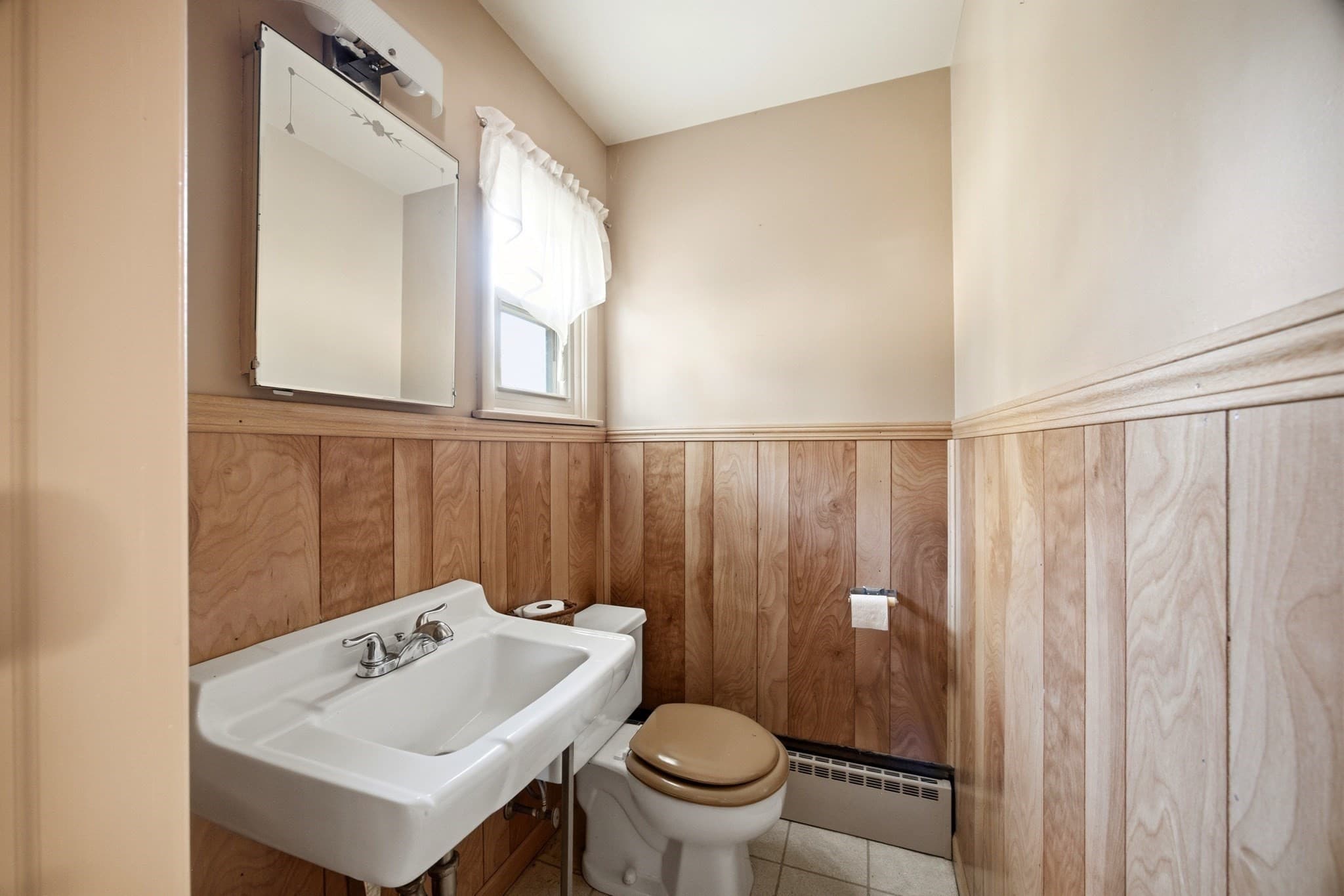 Single Family Residence at 26 Fern St., Springfield MA 01108, photo 28 of 36