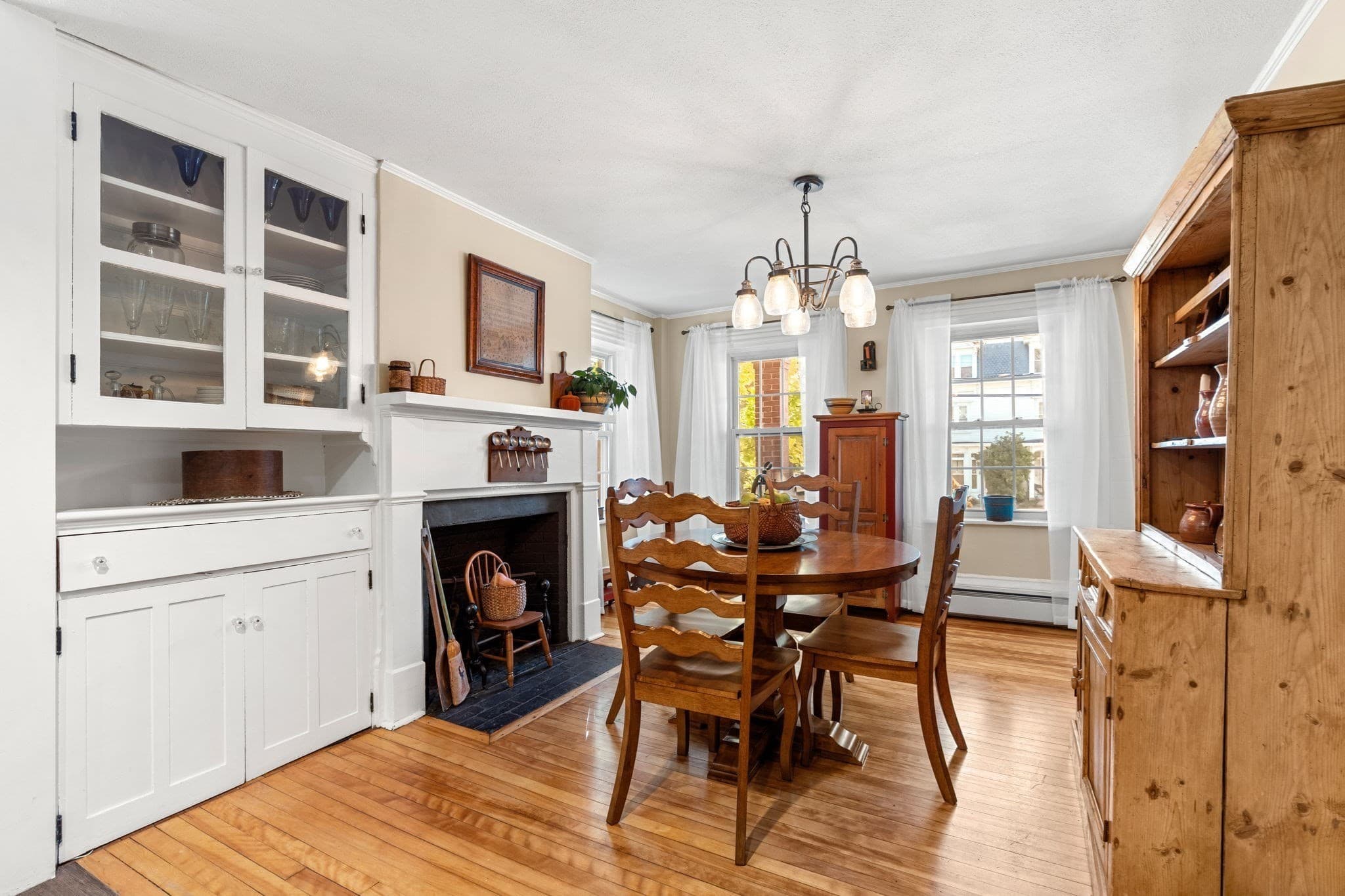 Single Family Residence at 663 Main Street, Haverhill MA 01830, photo 16 of 42