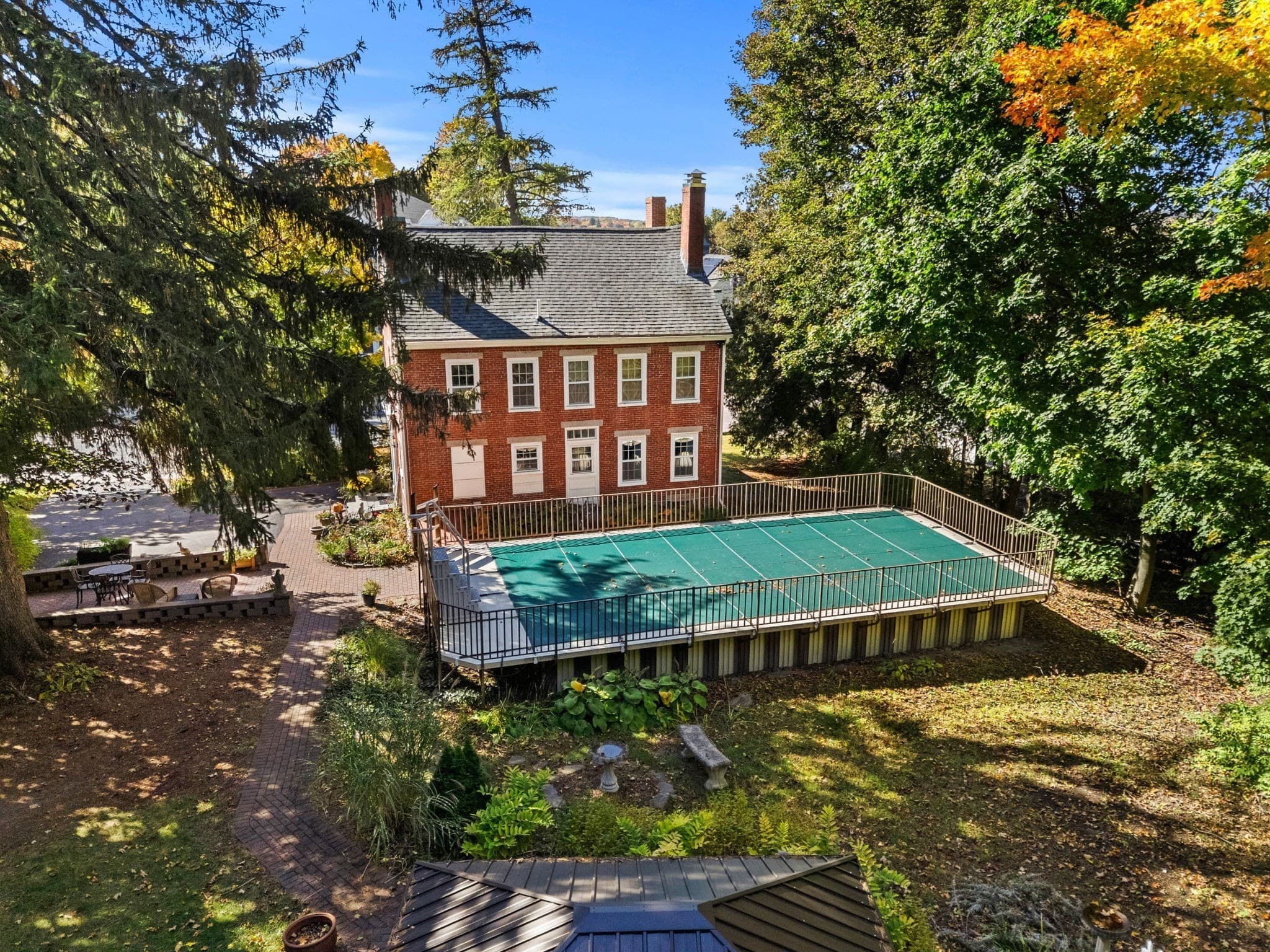 Single Family Residence at 663 Main Street, Haverhill MA 01830, photo 5 of 42
