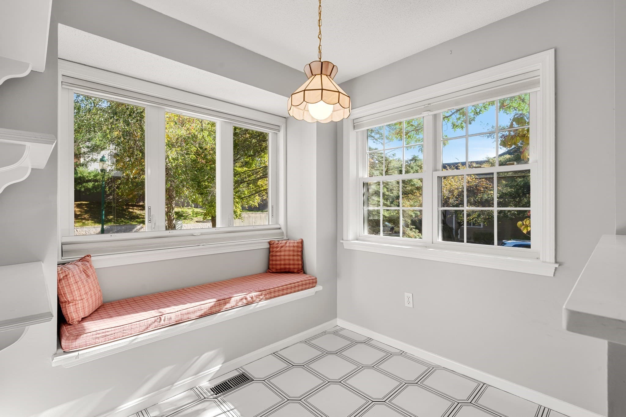 Condominium at 213 Bishops Forest St # 213, Waltham MA 02452, photo 13 of 42