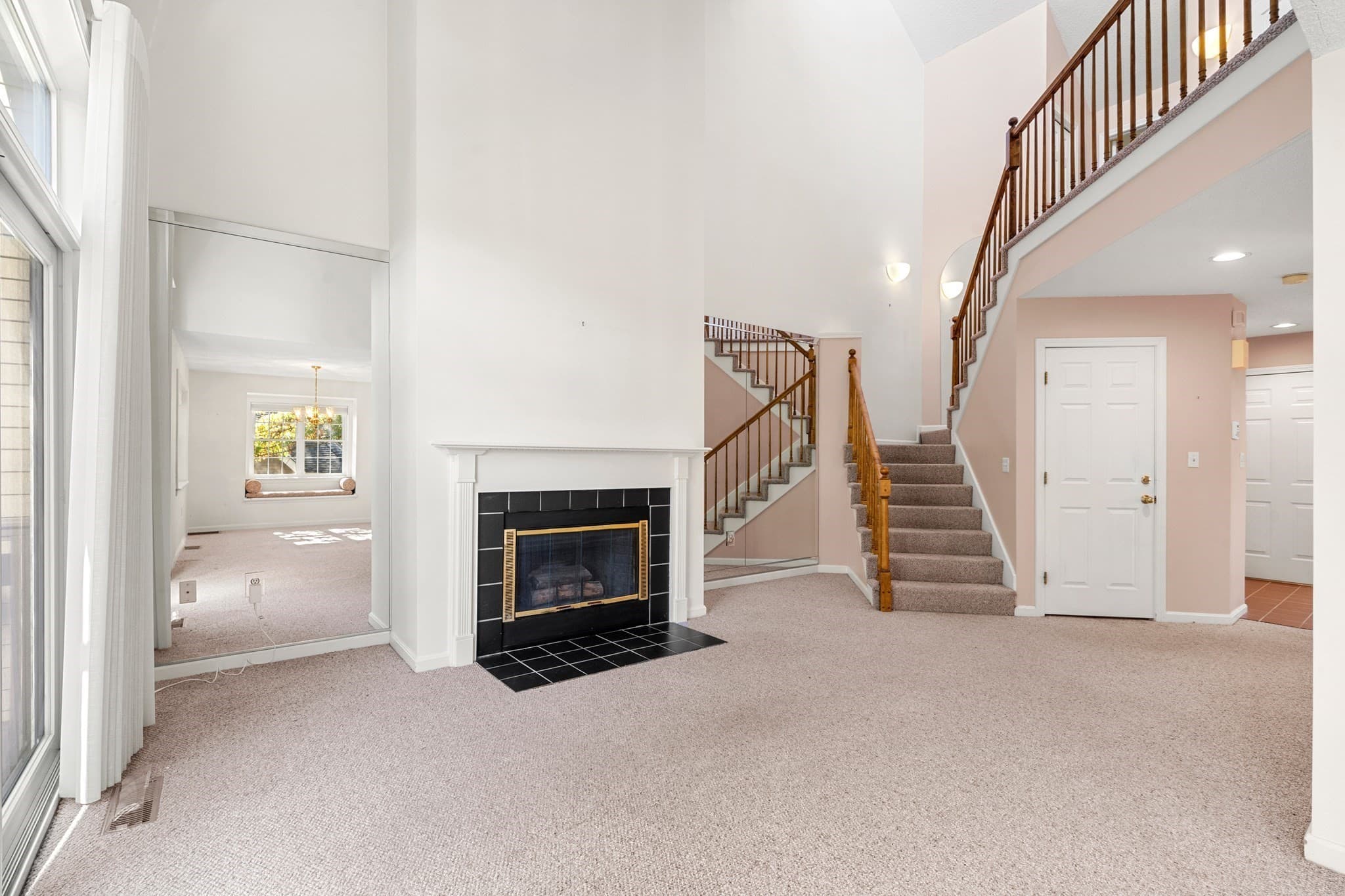 Condominium at 213 Bishops Forest St # 213, Waltham MA 02452, photo 7 of 42