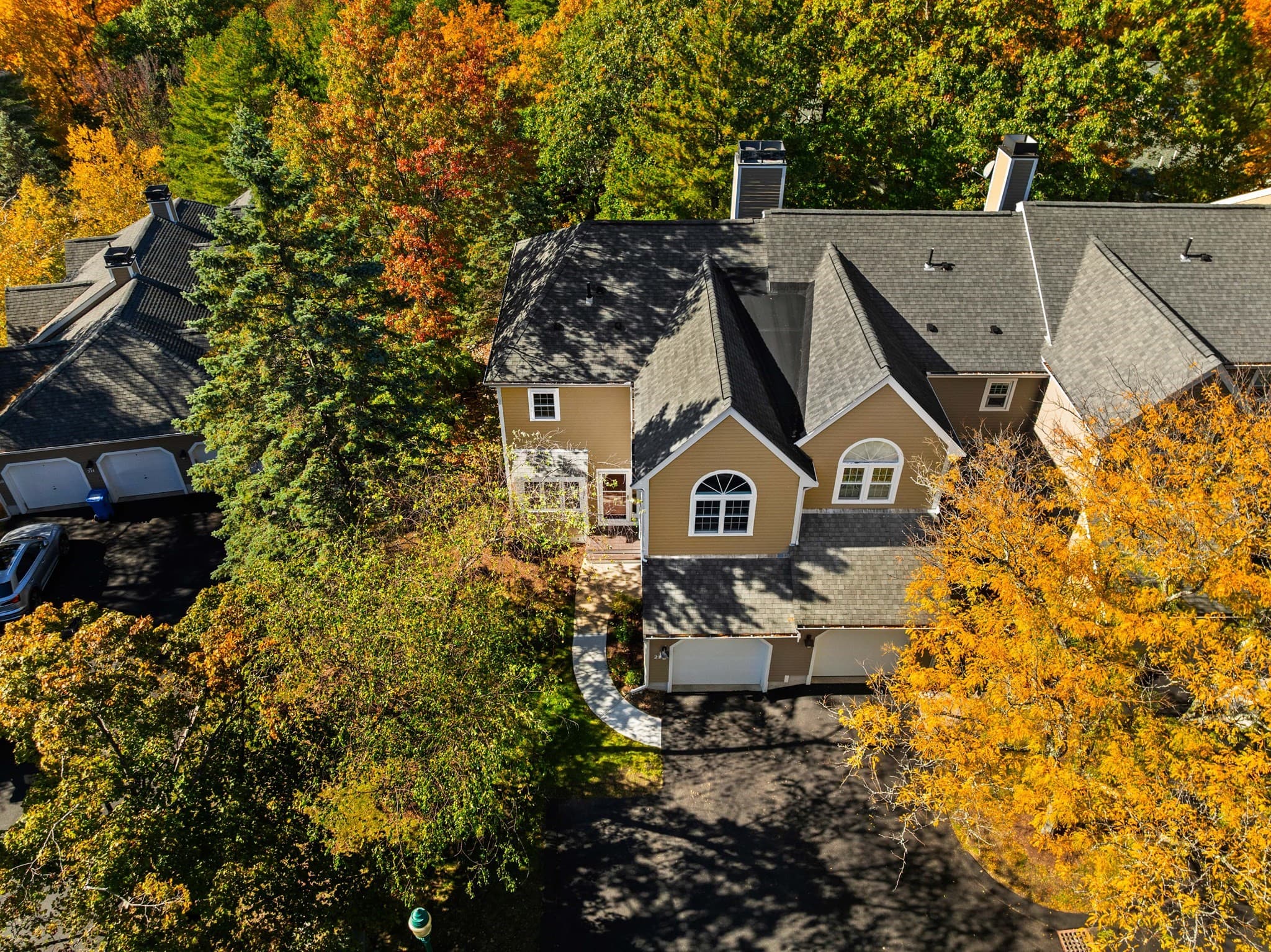 Condominium at 213 Bishops Forest St # 213, Waltham MA 02452, photo 4 of 42