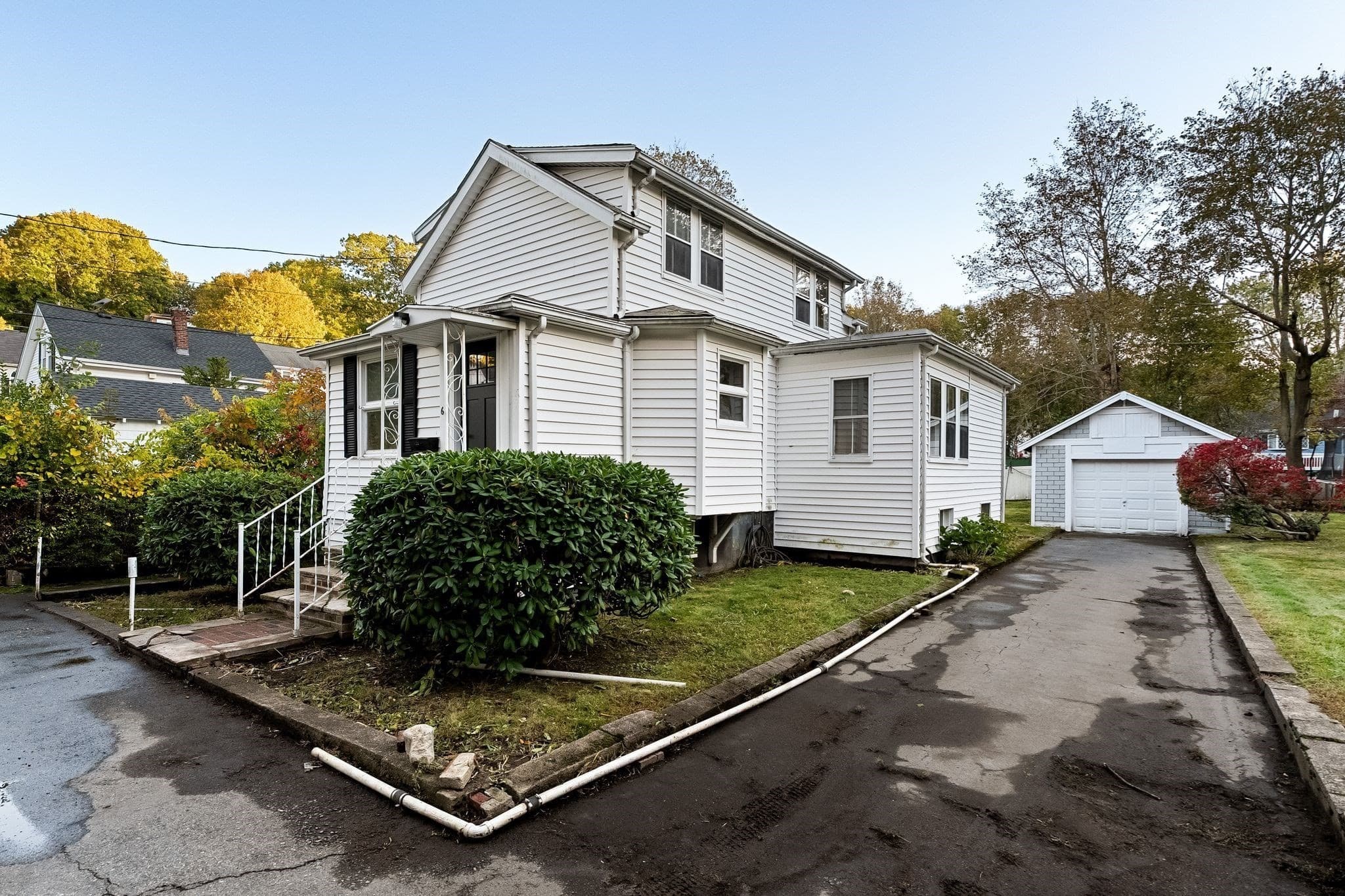 Single Family Residence at 6 Martin St, Saugus MA 01906, photo 2 of 26