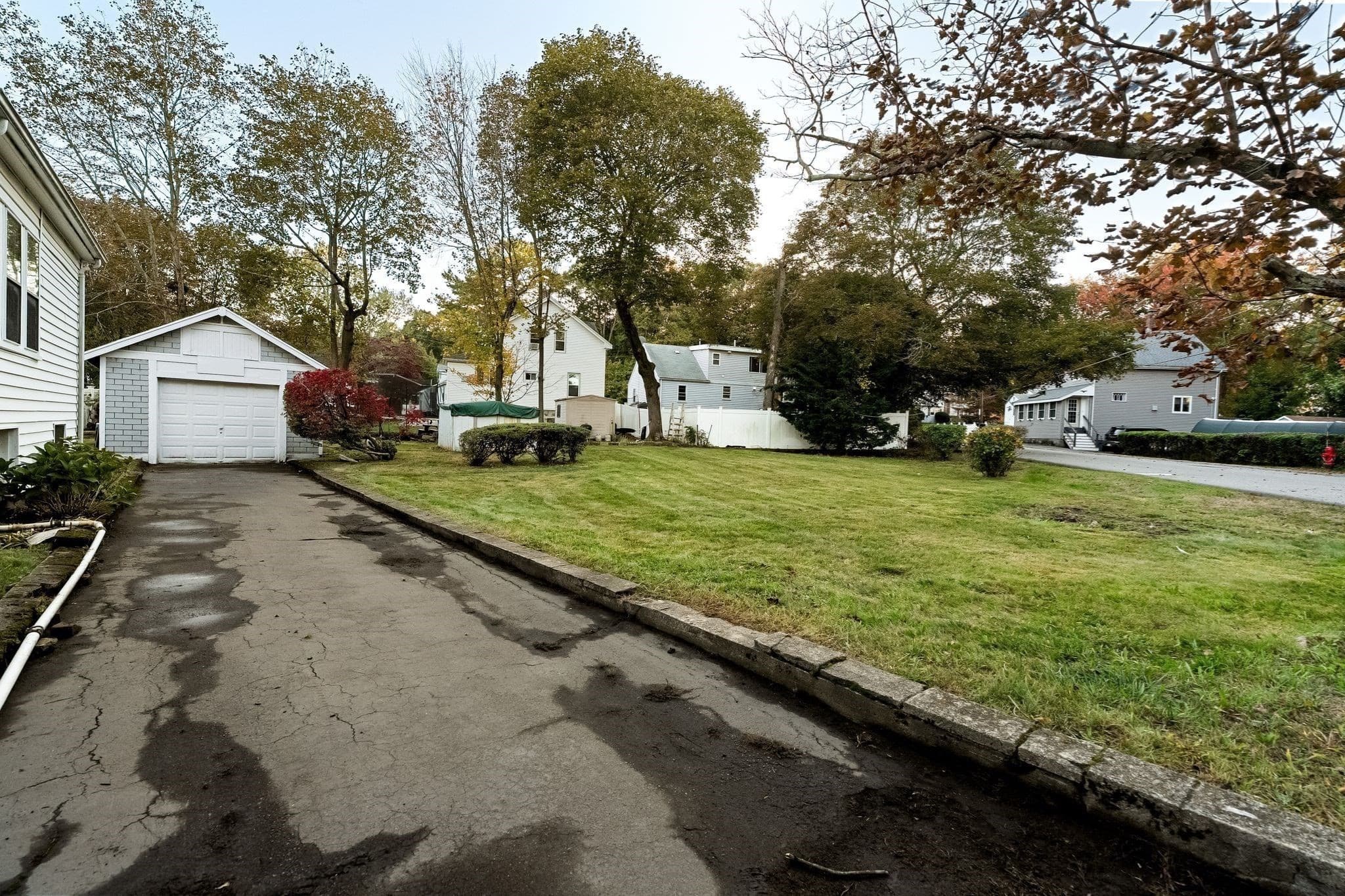 Single Family Residence at 6 Martin St, Saugus MA 01906, photo 20 of 26