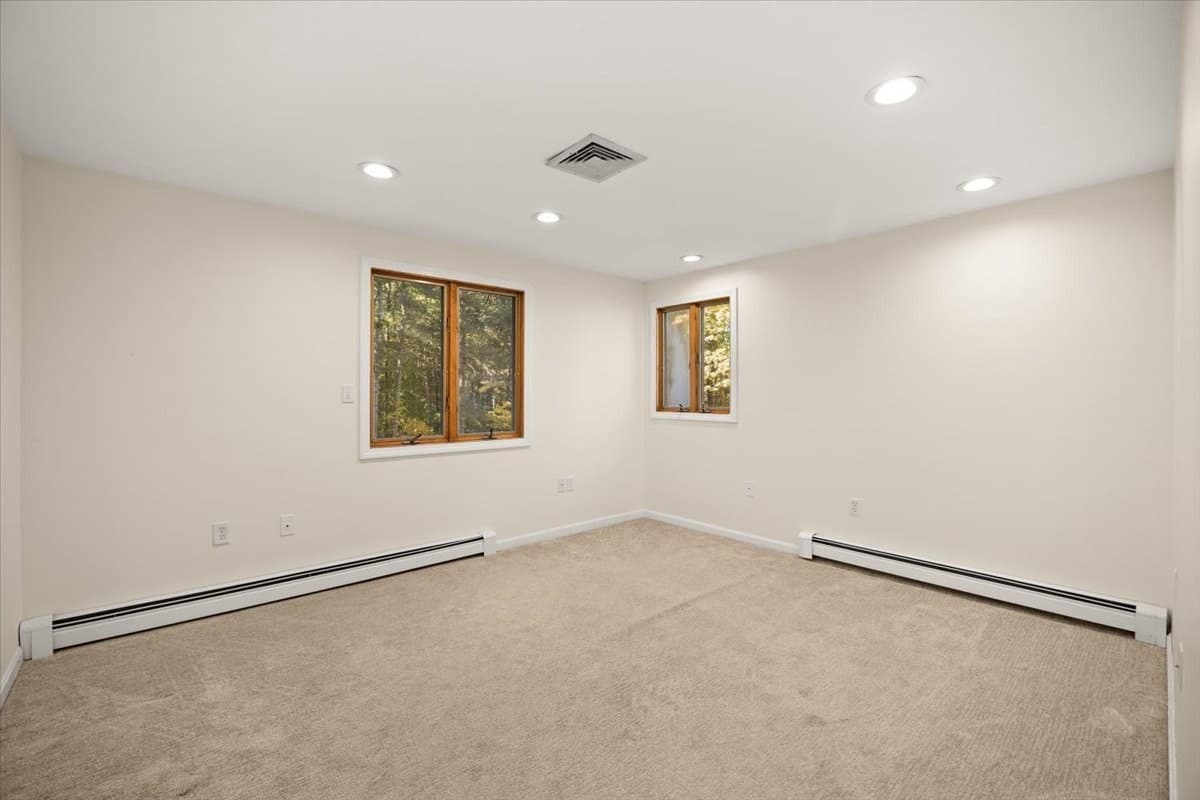 Single Family Residence at 39 Farnum Rd, Pembroke MA 02359, photo 34 of 38
