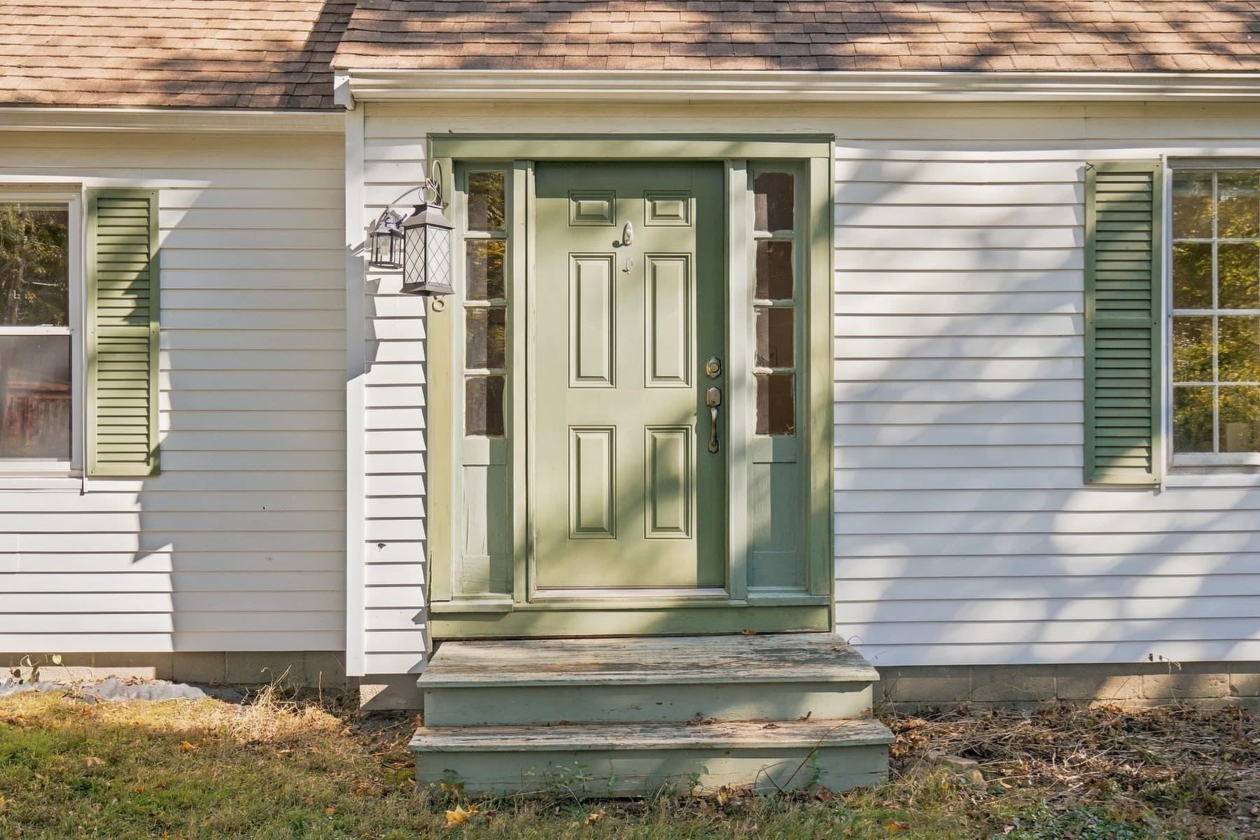 Single Family Residence at 8 Crescent Road, Carver MA 02330, photo 2 of 39
