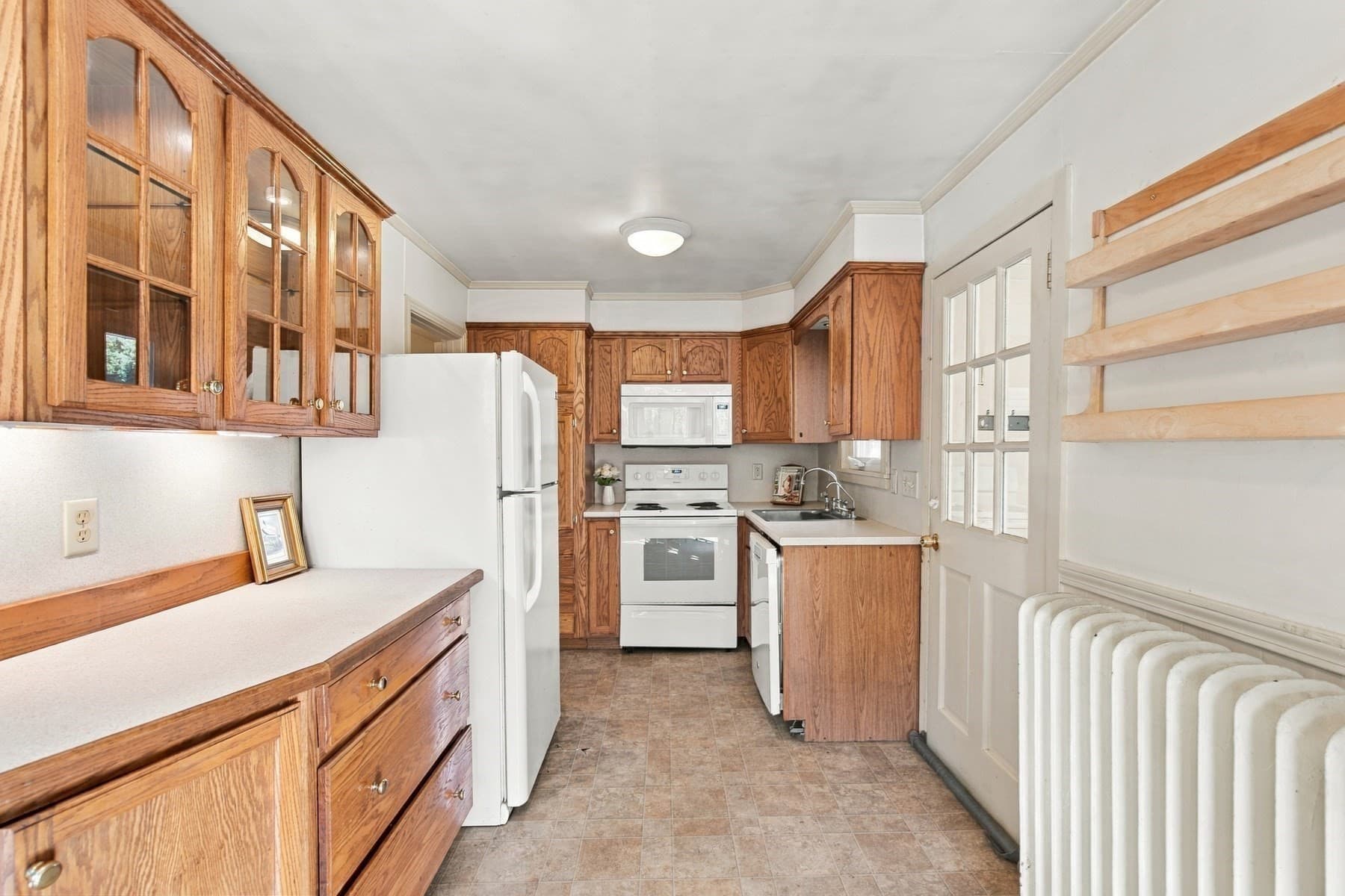 Single Family Residence at 8 Crescent Road, Carver MA 02330, photo 5 of 39