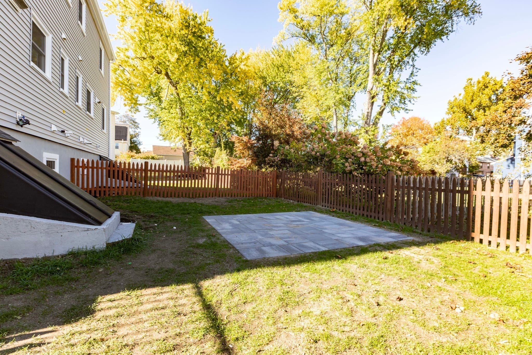 Condominium at 12 Norcross Circle # 12, Arlington MA 02474, photo 3 of 30