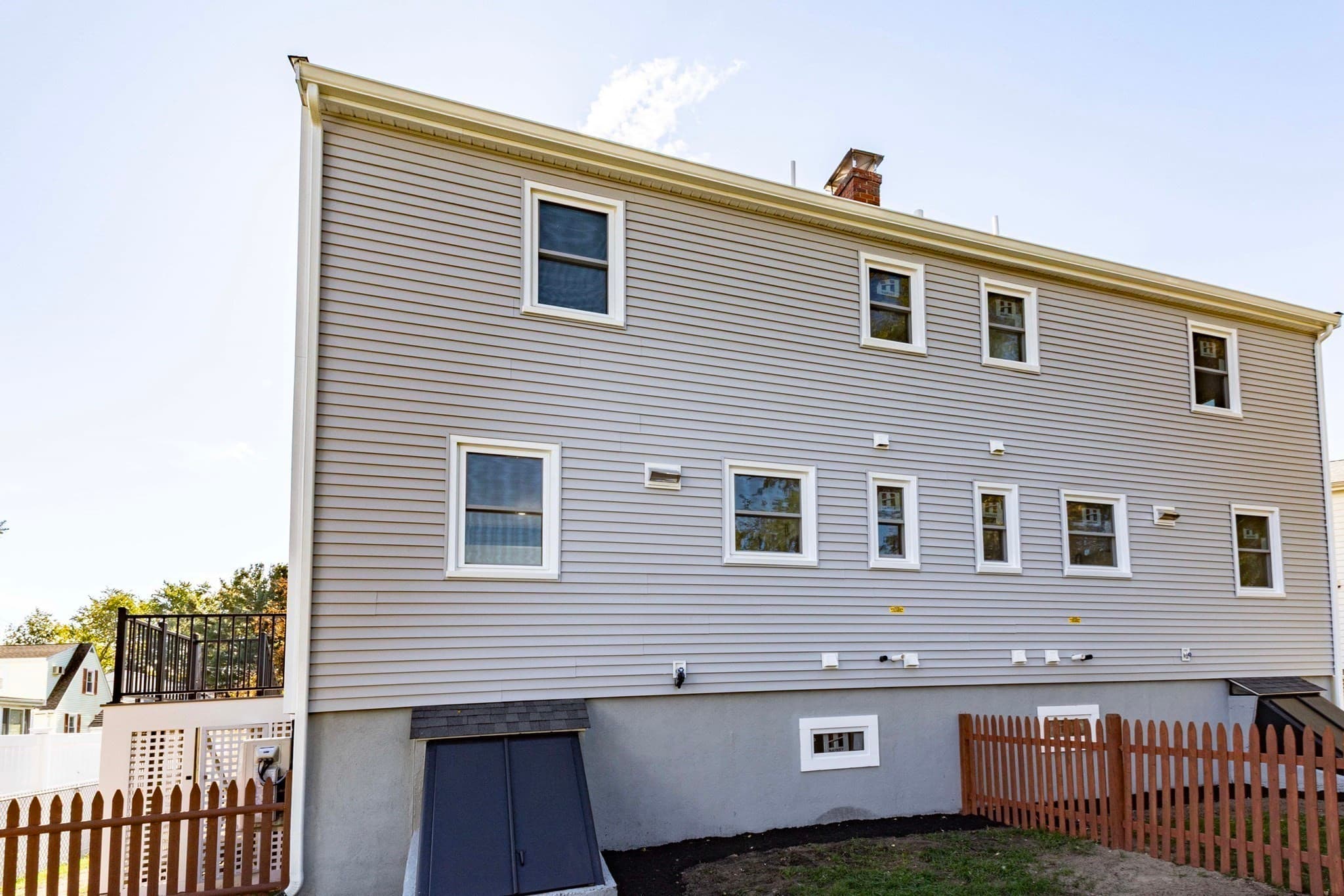 Condominium at 12 Norcross Circle # 12, Arlington MA 02474, photo 5 of 30