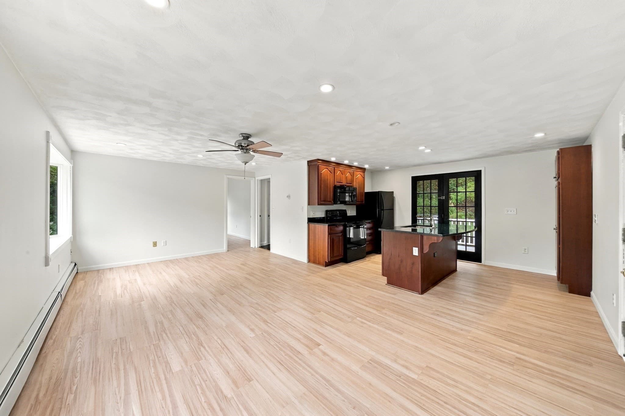 Single Family Residence at 51 Queensland Rd, Billerica MA 01862, photo 27 of 37