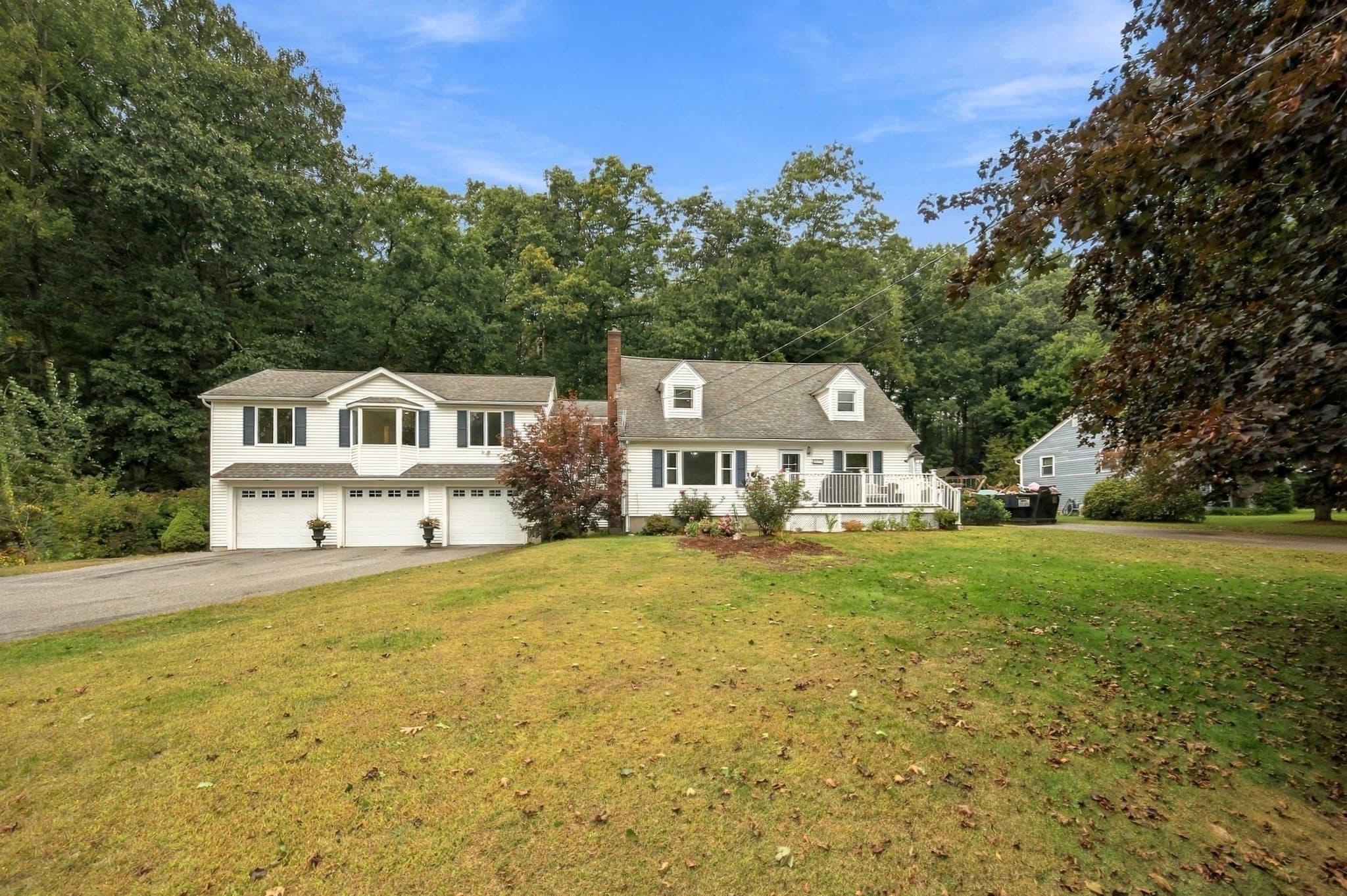 Single Family Residence at 51 Queensland Rd, Billerica MA 01862, photo 3 of 37