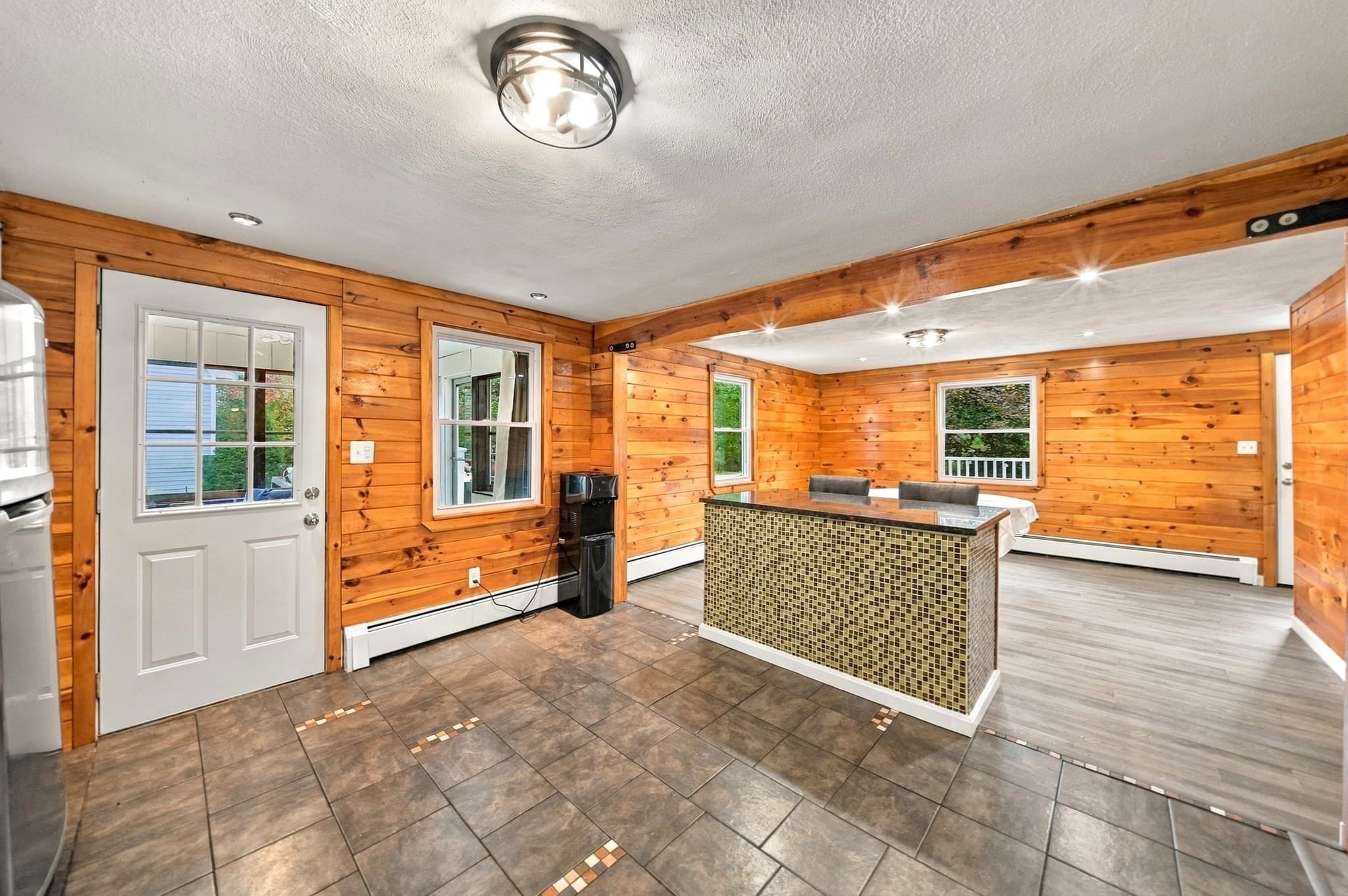 Single Family Residence at 51 Queensland Rd, Billerica MA 01862, photo 5 of 37