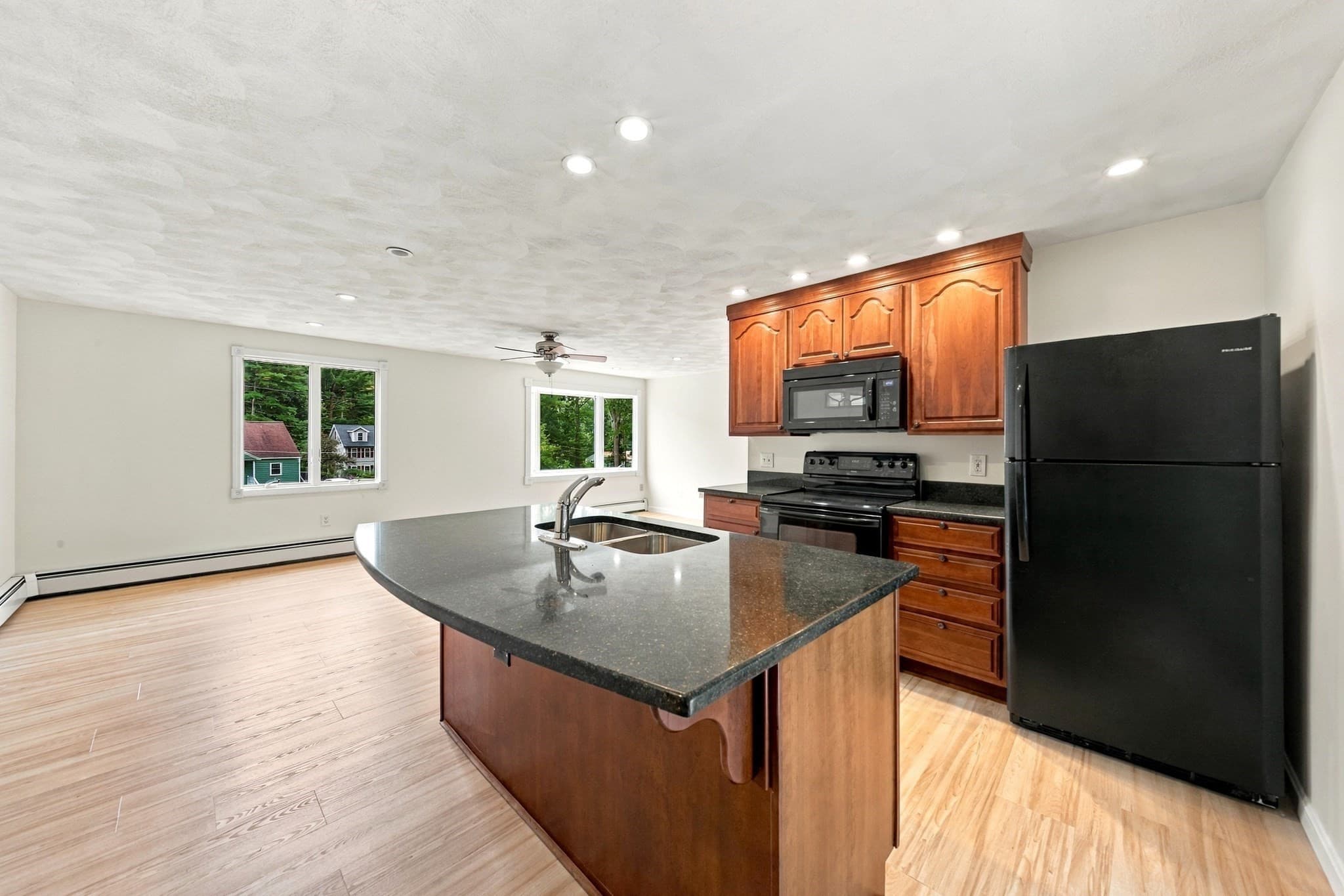 Single Family Residence at 51 Queensland Rd, Billerica MA 01862, photo 24 of 37