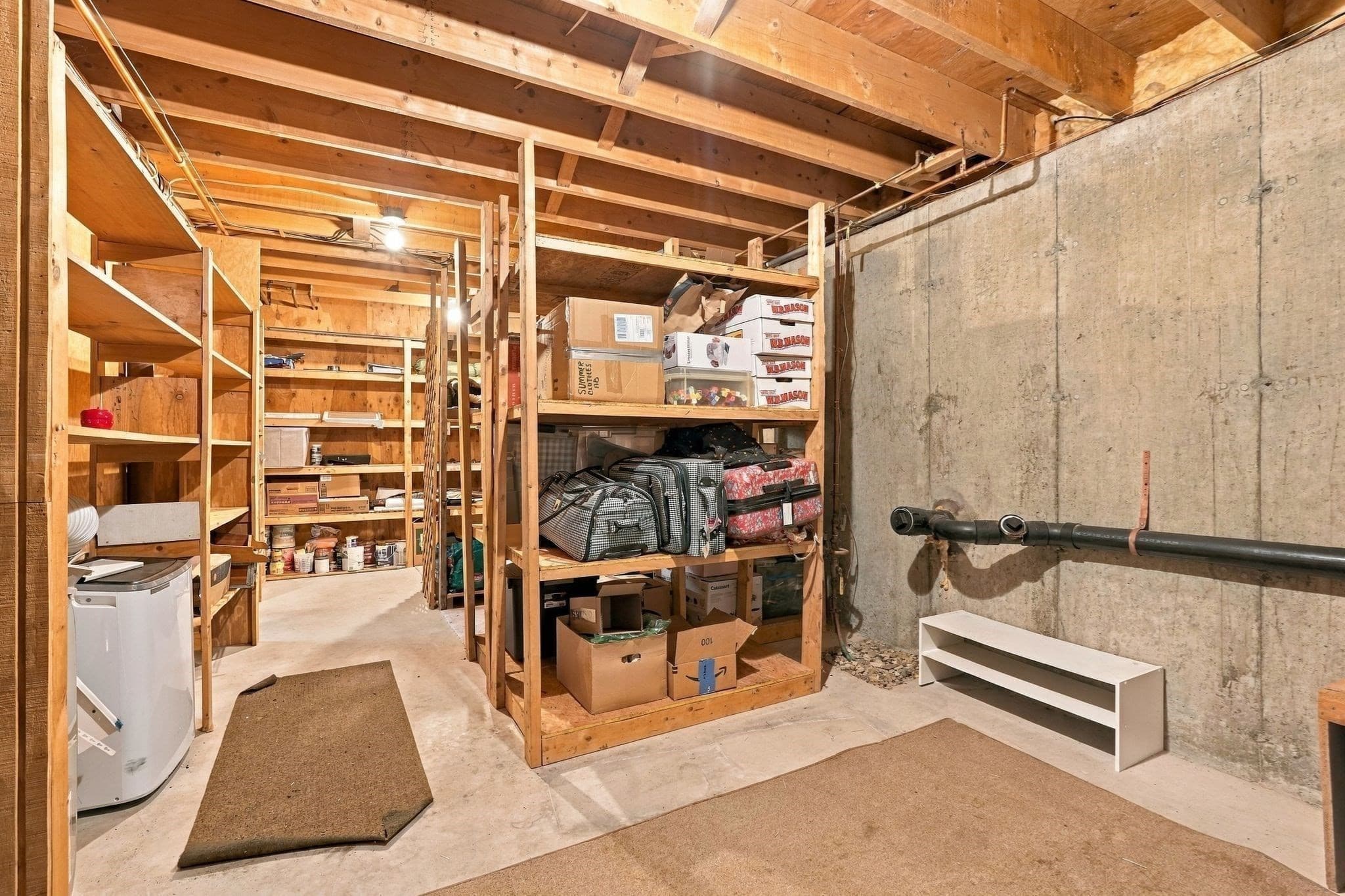 Single Family Residence at 5 Maxine Cir, Easthampton MA 01027, photo 28 of 42