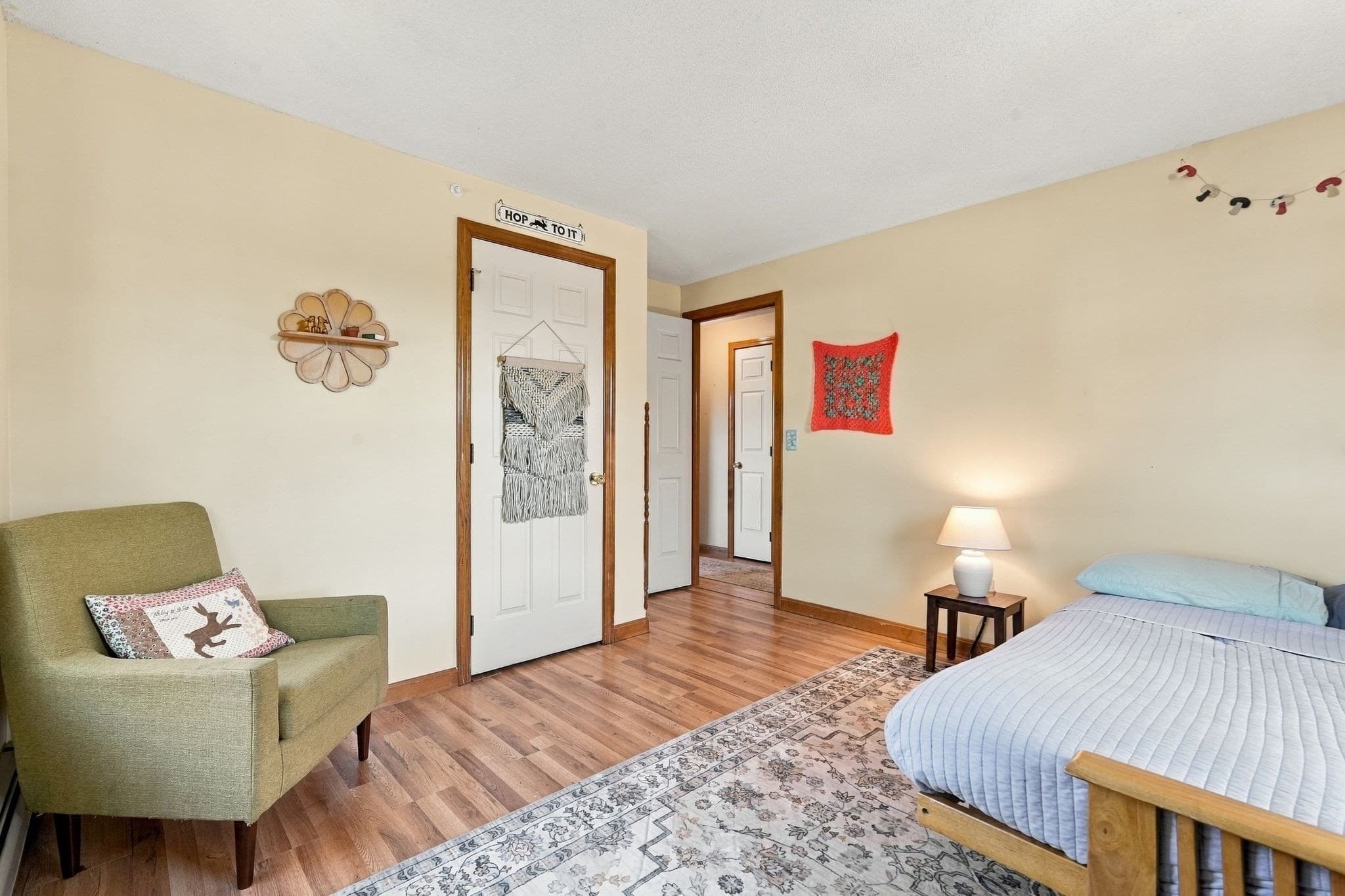 Single Family Residence at 5 Maxine Cir, Easthampton MA 01027, photo 15 of 42