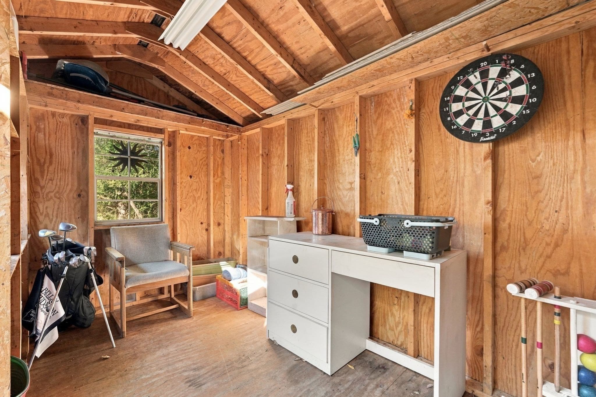 Single Family Residence at 5 Maxine Cir, Easthampton MA 01027, photo 39 of 42