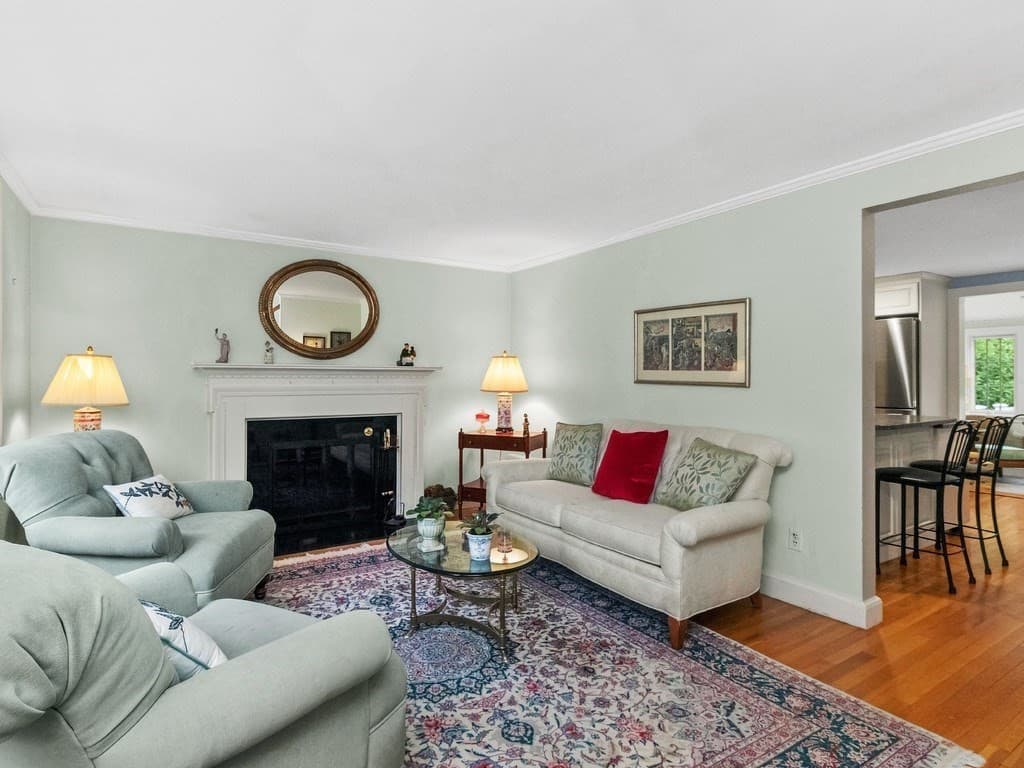 Single Family Residence at 28 Carver Road, Wellesley MA 02481, photo 9 of 41