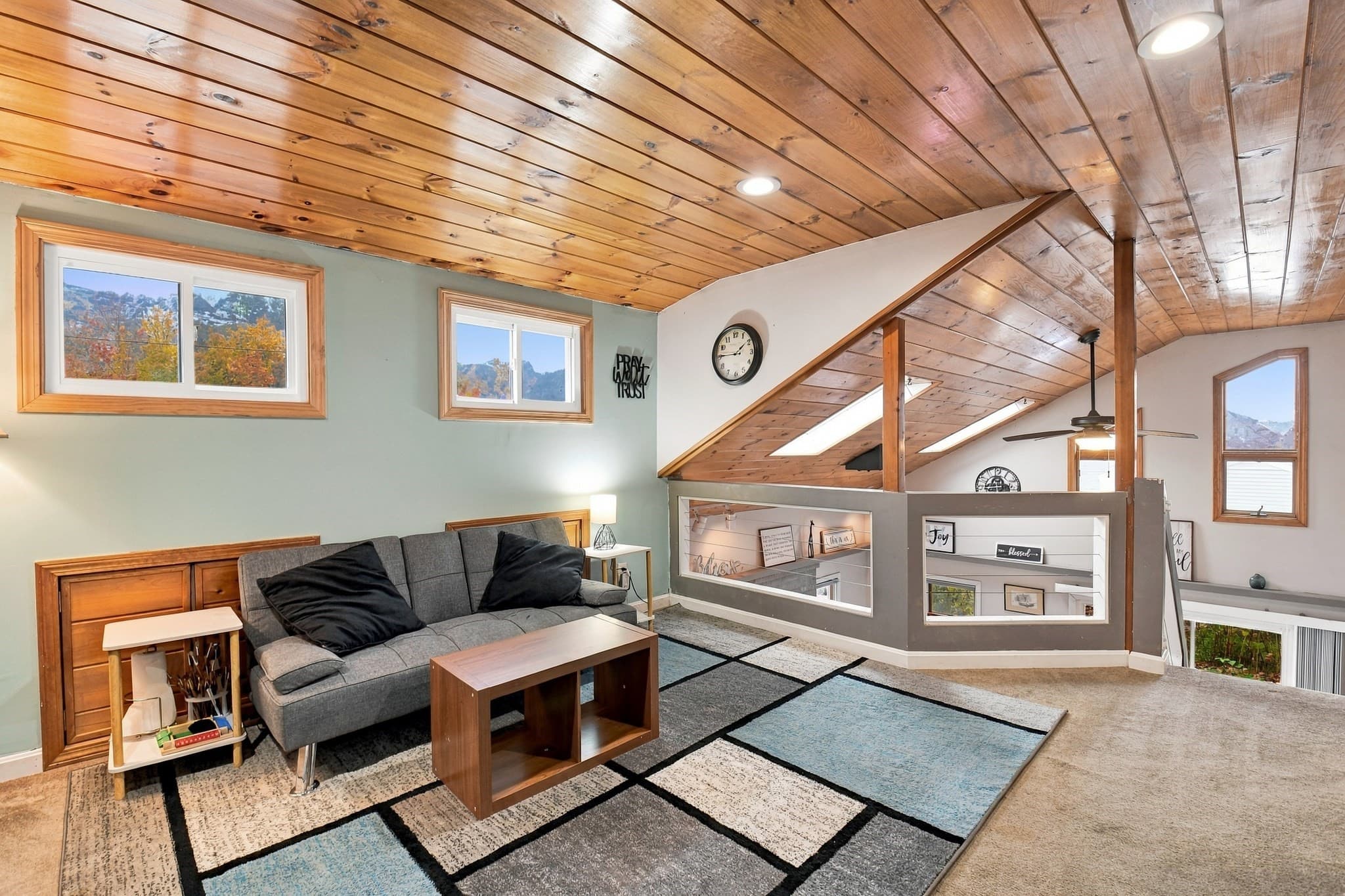 Single Family Residence at 184-186 Ash St, Gardner MA 01440, photo 15 of 38