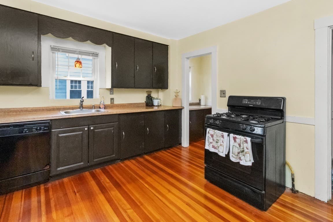 Multi Family at 76-78 Morton Street, Waltham MA 02453, photo 20 of 37
