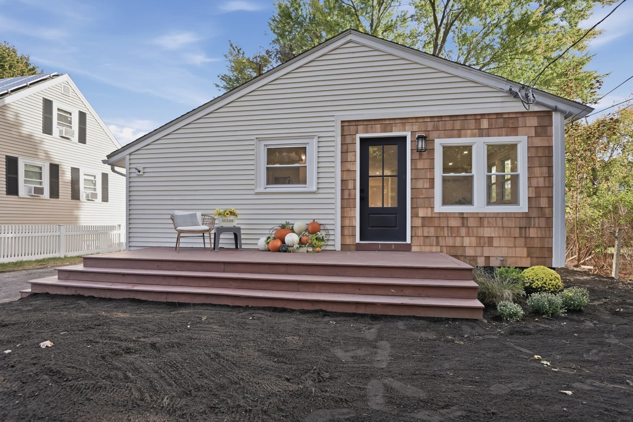 Single Family Residence at 19 1/2 Lillian St, Woburn MA 01801, photo 24 of 26