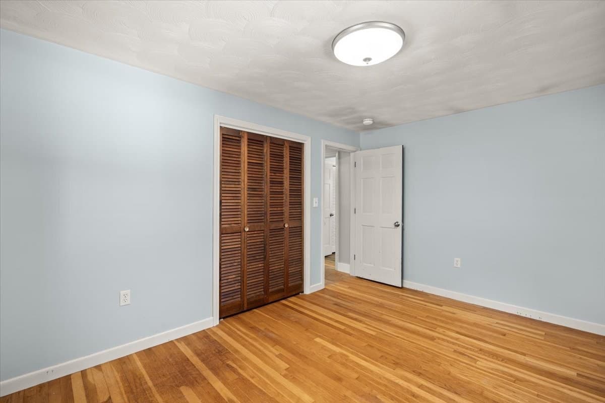 Single Family Residence at 33 Lantern Ln, Plymouth MA 02360, photo 32 of 42